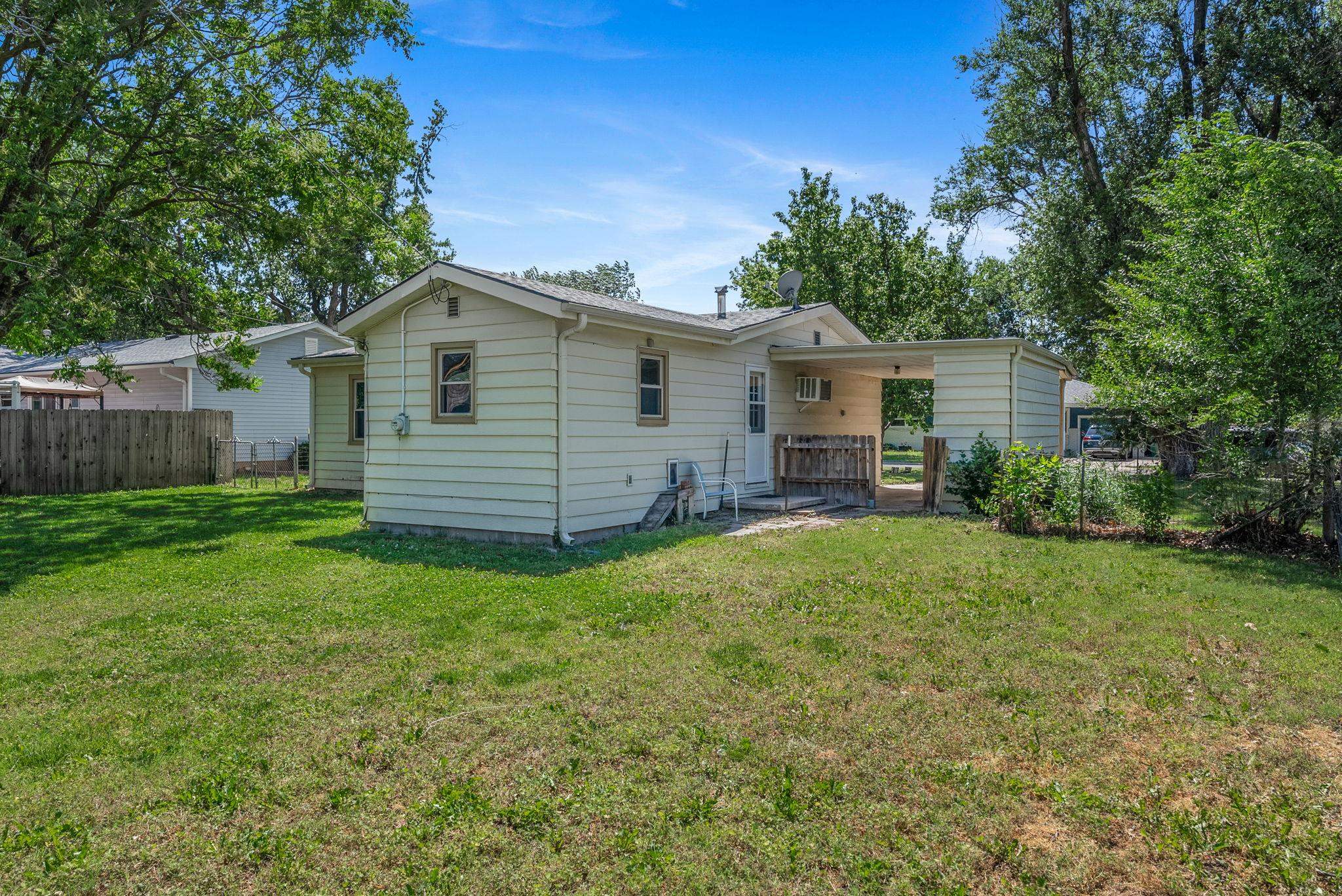600 S Atherton Ave, Maize, Virginia image 19
