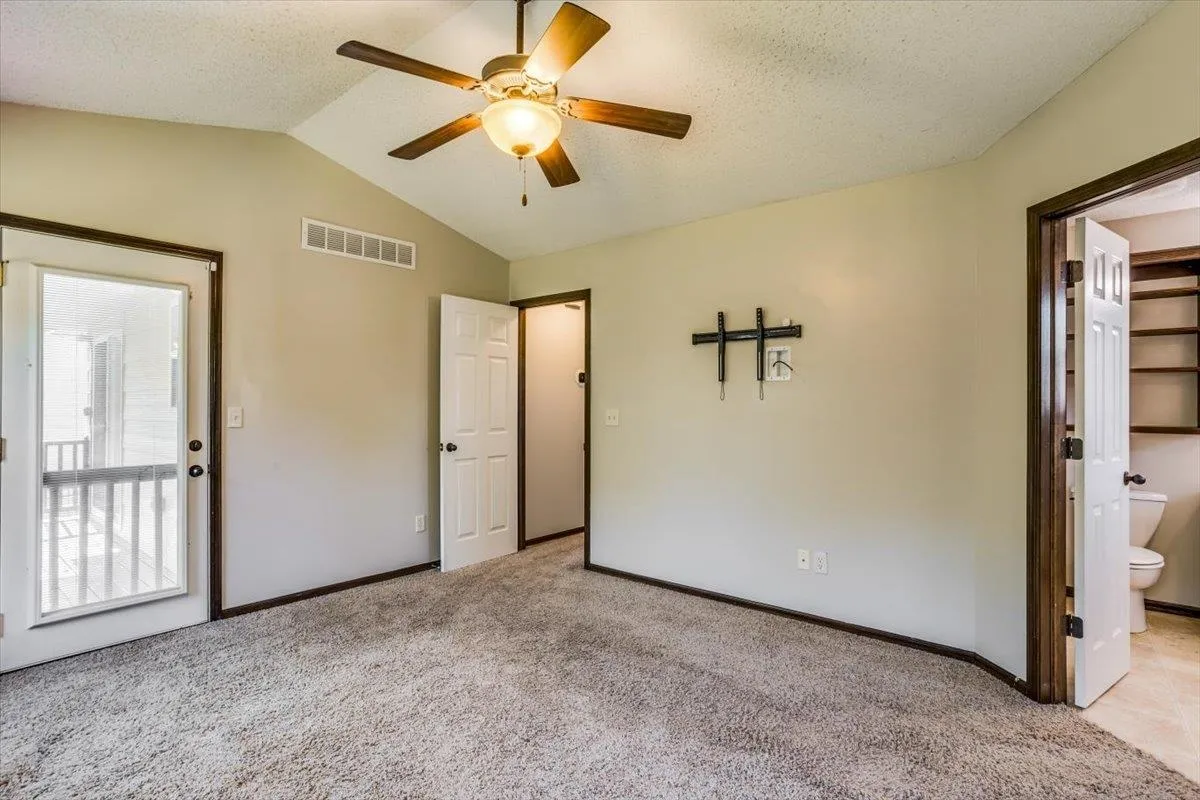 Wichita, Kansas 67226, United States, 4 Bedrooms Bedrooms, ,3 BathroomsBathrooms,Residential,Pending,130136