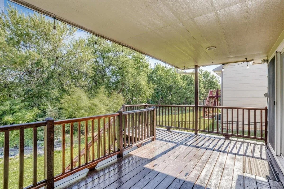 Wichita, Kansas 67226, United States, 4 Bedrooms Bedrooms, ,3 BathroomsBathrooms,Residential,Pending,130136