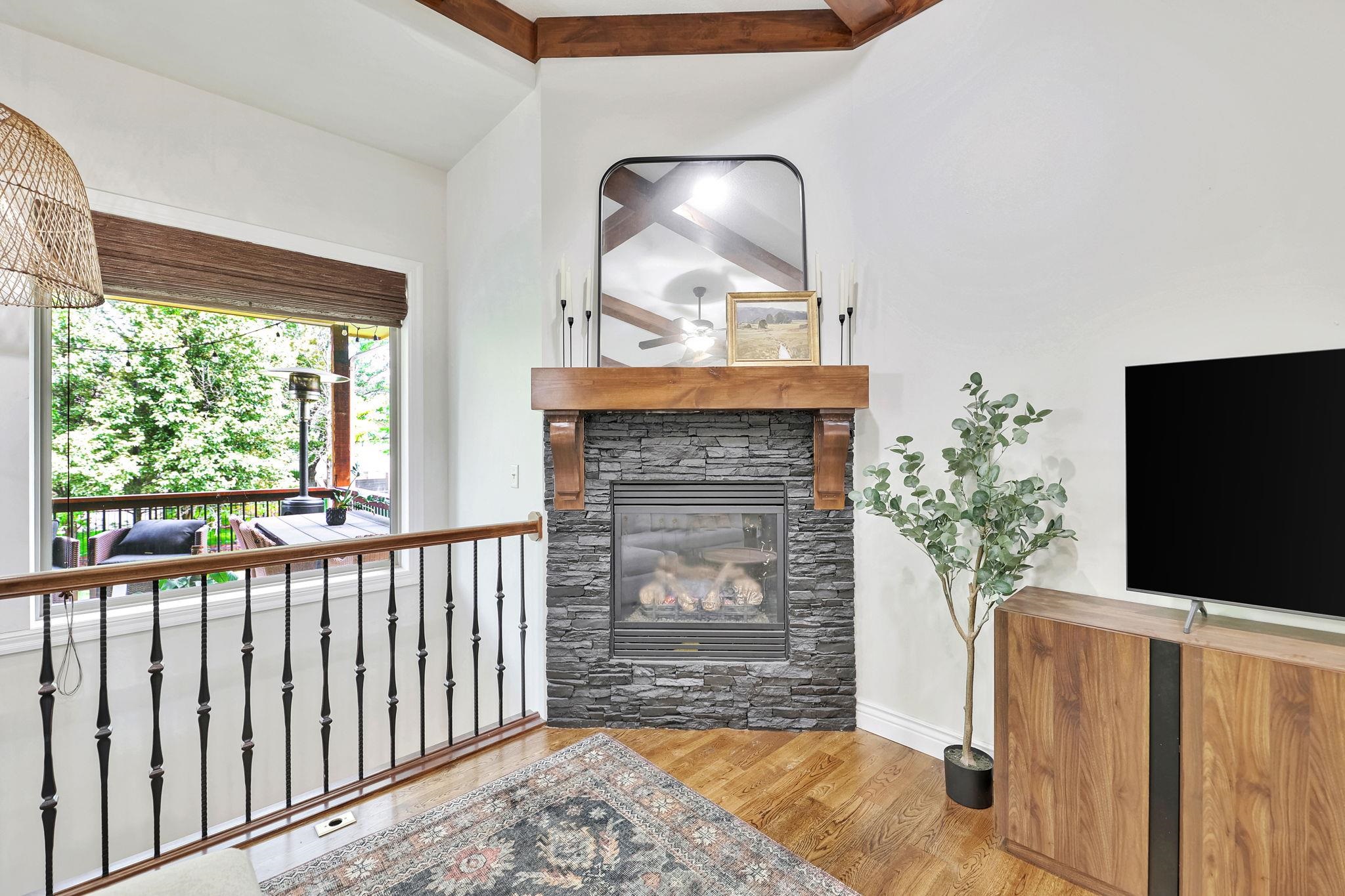 Wichita, Kansas 67206, United States, 5 Bedrooms Bedrooms, ,3 BathroomsBathrooms,Residential,Pending,62382