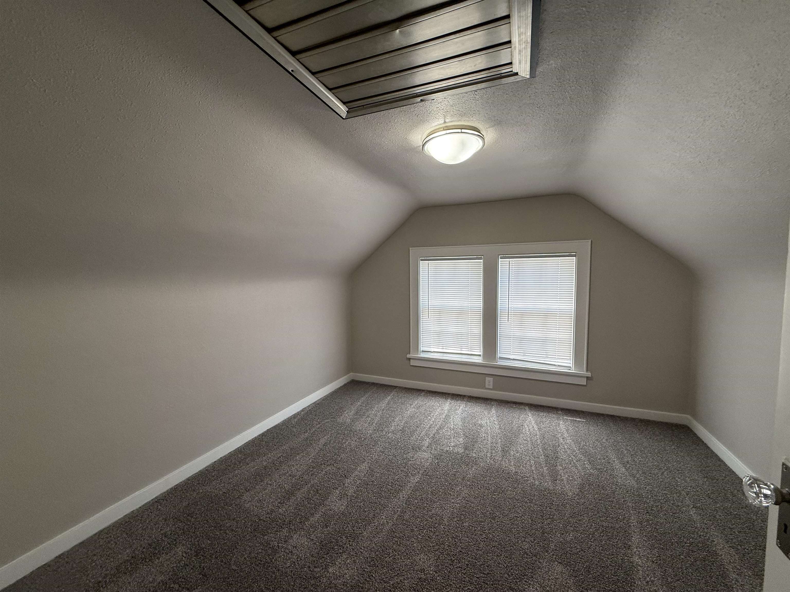 405 W Kirwin Ave, Salina, Kansas image 12
