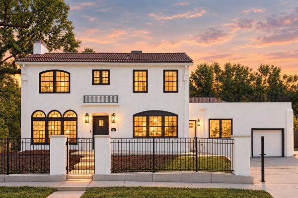 4125 E CENTRAL AVE, WICHITA, KS 67208 - Image a10f7610fdb05c1bf6b4d9bc648e36fb/98392119