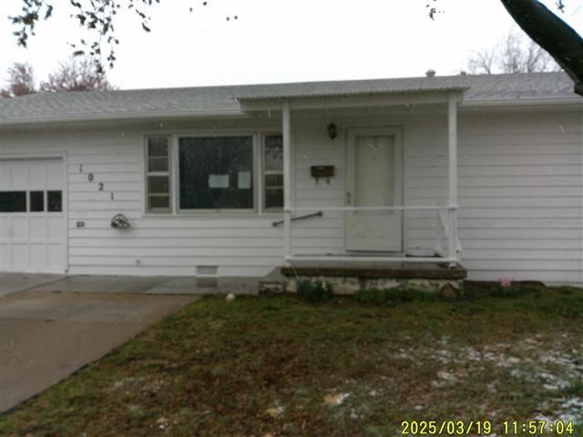 1021 Dover Dr, Salina, Kansas image 1