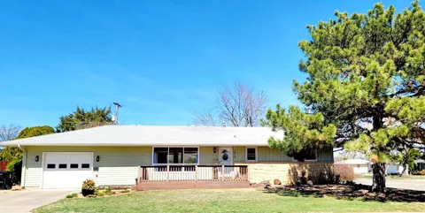 1019 Manor Rd, Salina, KS 67401 - MLS#: 652798