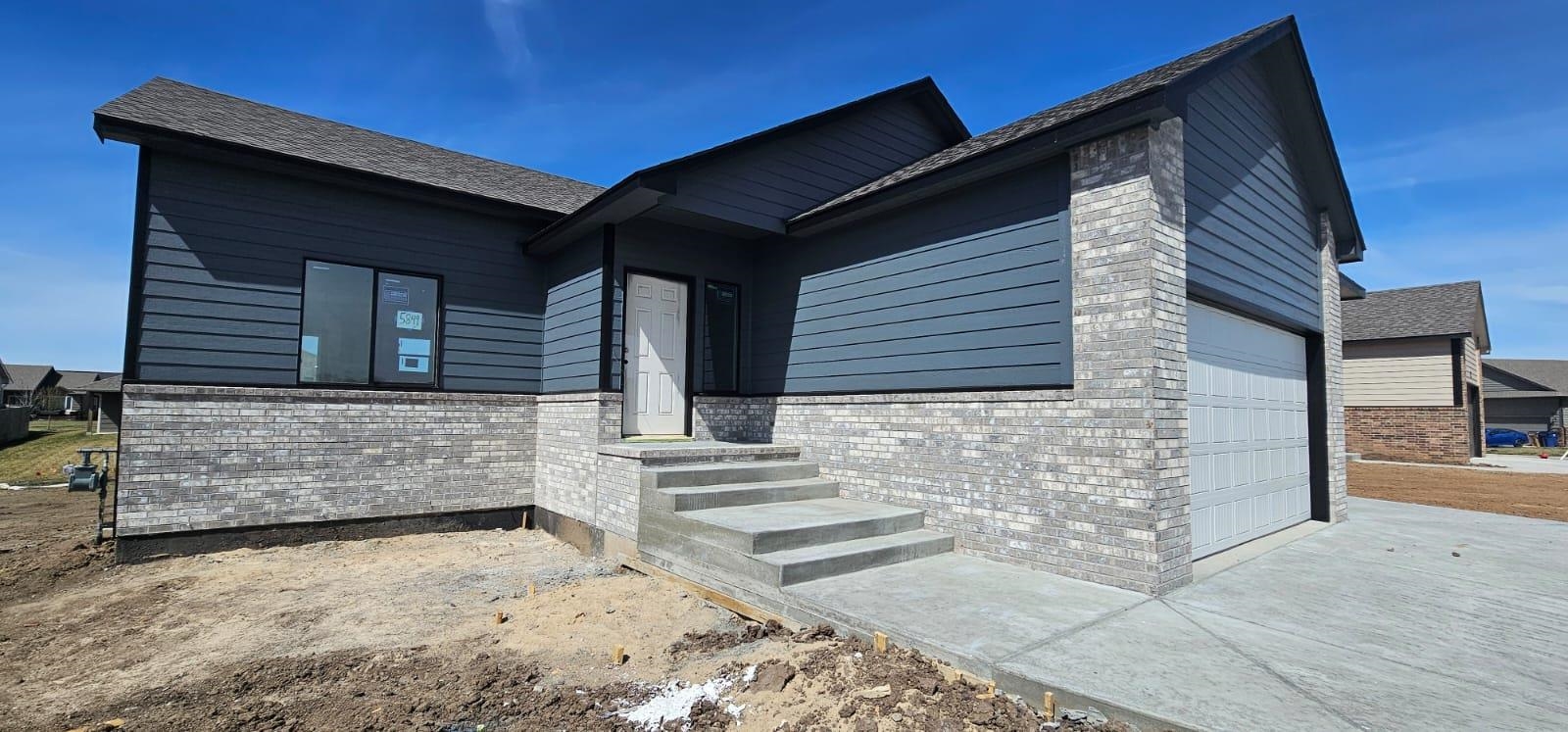 5849 N Newport St, Park City, Kansas image 4