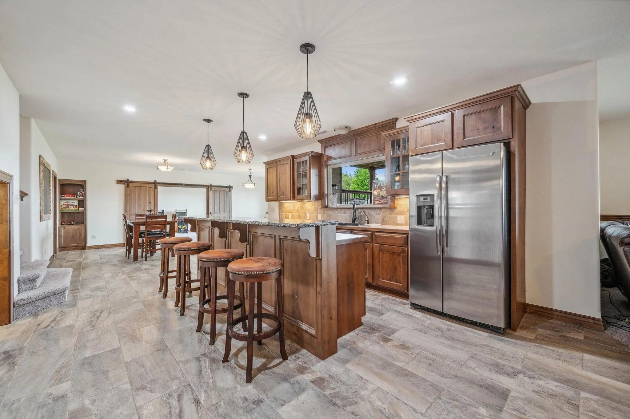 Colwich, Kansas 67030, United States, 4 Bedrooms Bedrooms, ,4 BathroomsBathrooms,Residential,Pending,144200