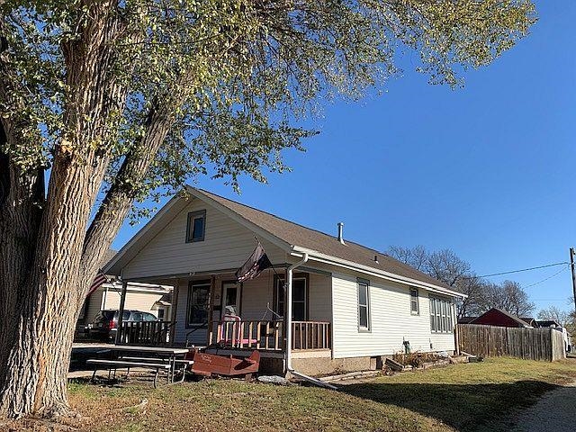 211 S Rothsay Avenue, Minneapolis, Kansas image 34