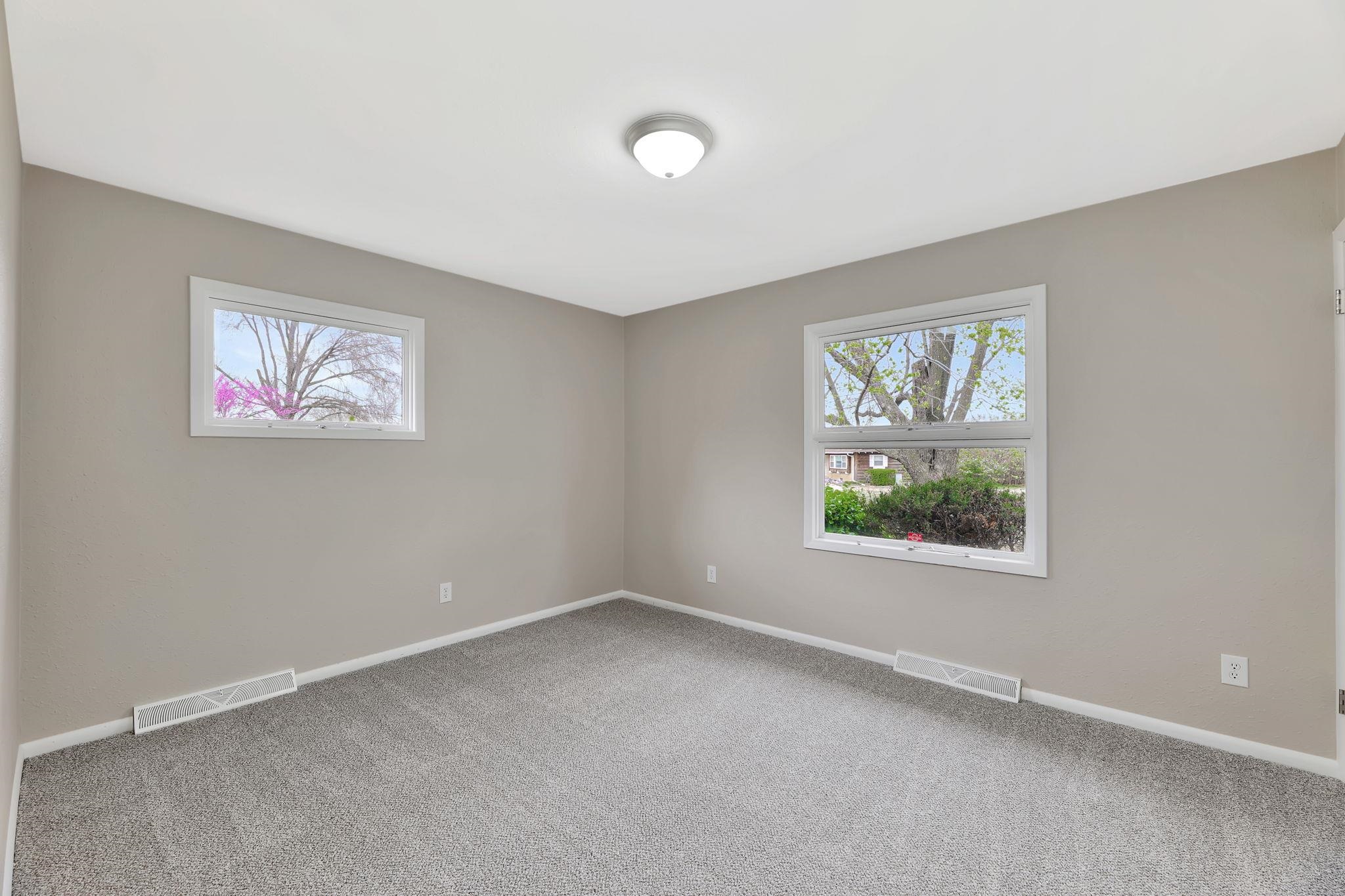 936 S Dowell Ter, Wichita, Kansas image 22