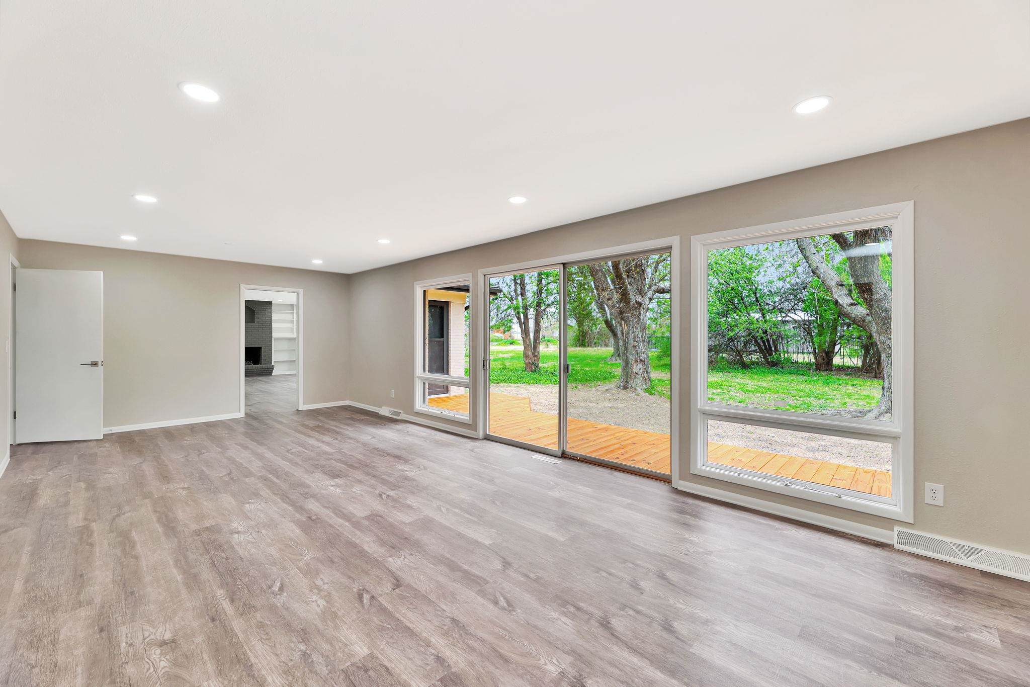 936 S Dowell Ter, Wichita, Kansas image 3