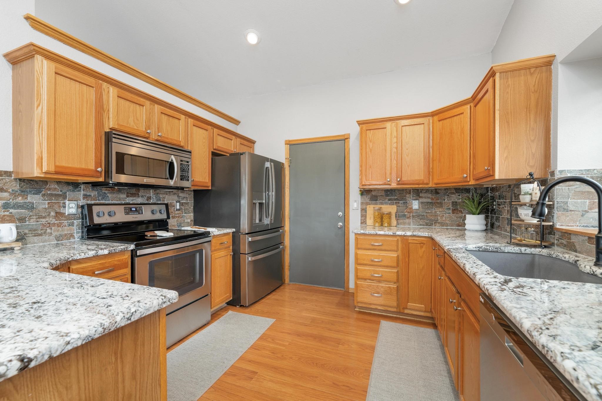 12421 E Lincoln Ct, Wichita, Kansas image 10
