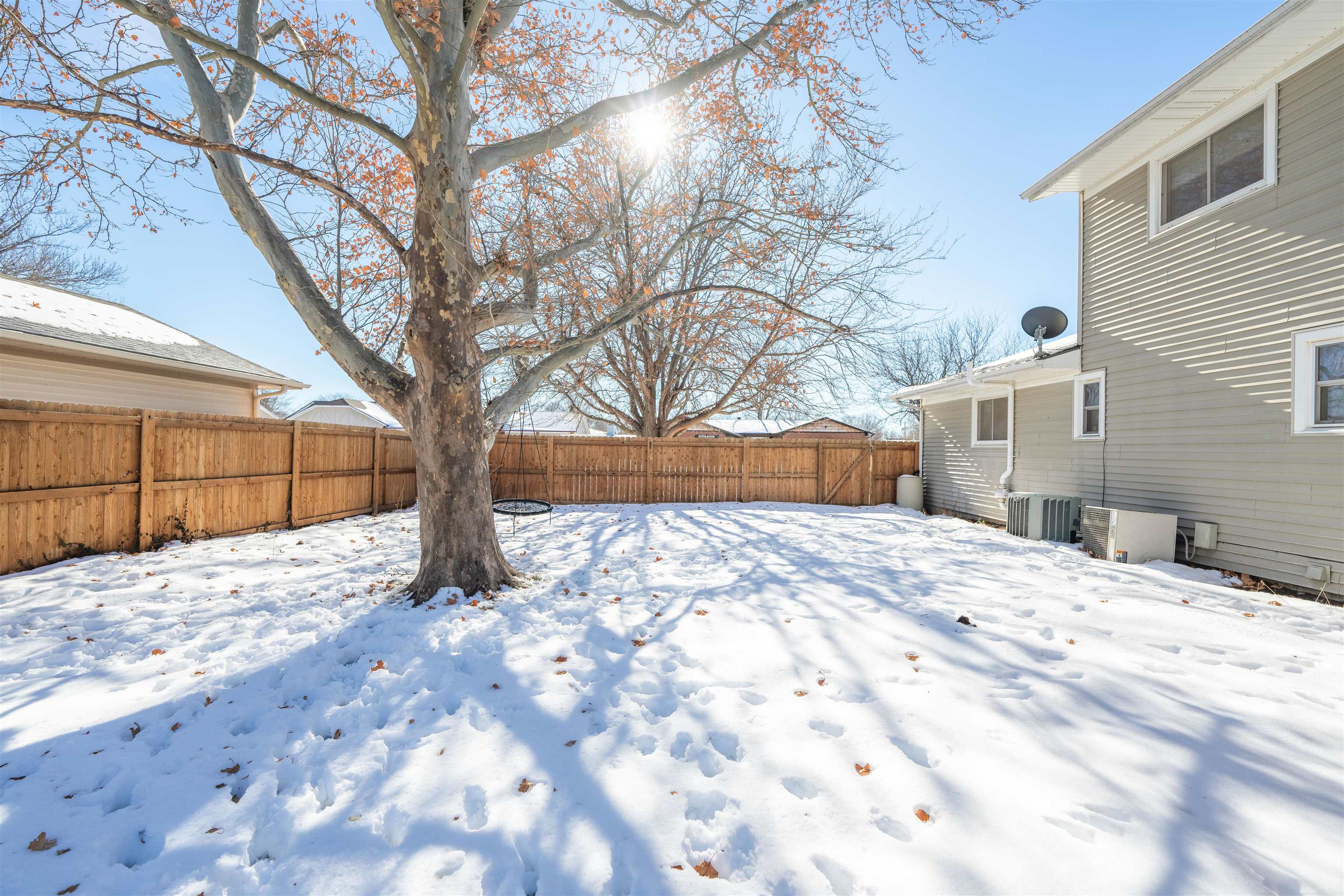 2623 Colonial Ln, Salina, Kansas image 32