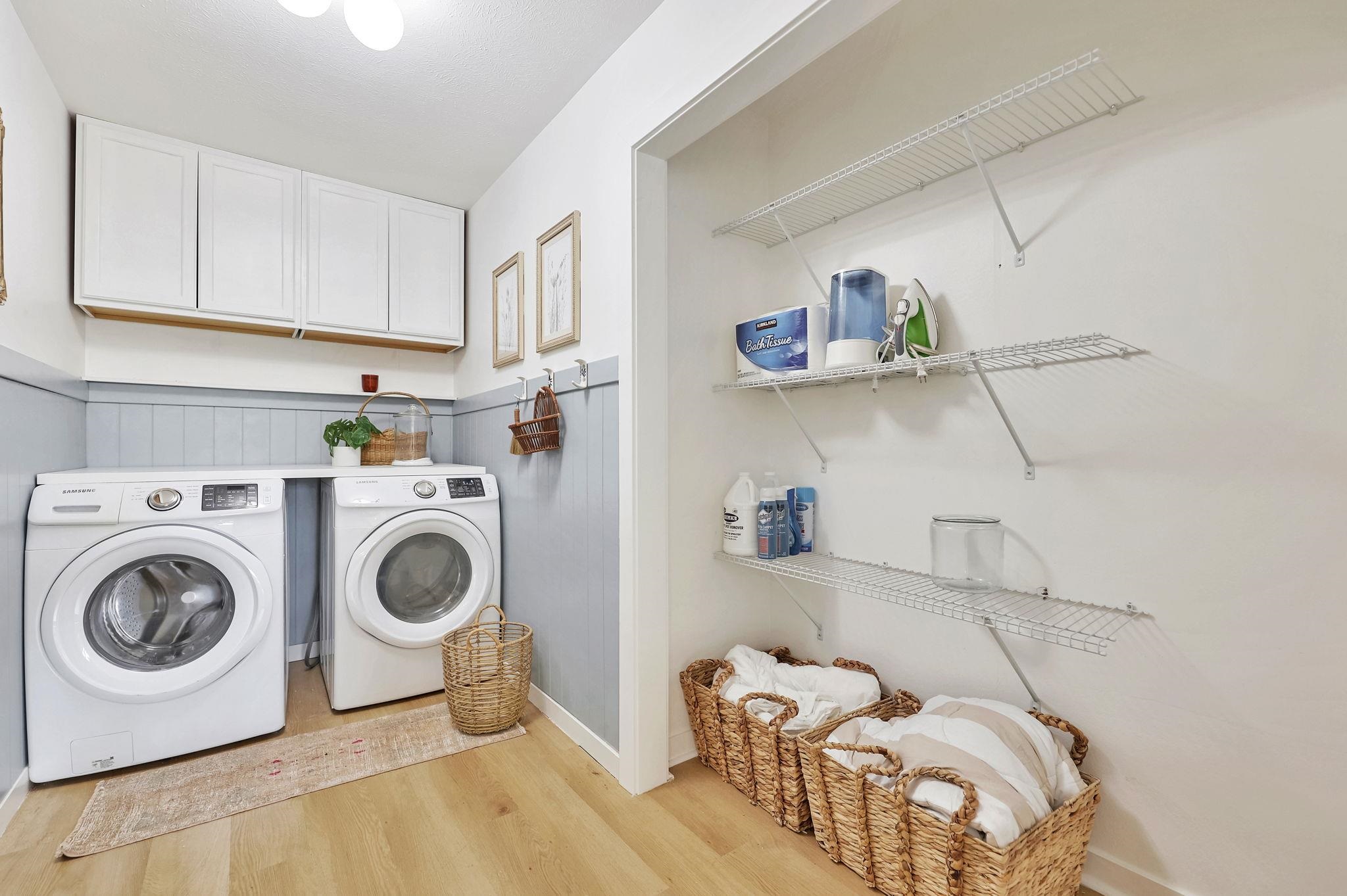 Wichita, Kansas 67226, United States, 5 Bedrooms Bedrooms, ,4 BathroomsBathrooms,Residential,Pending,57653