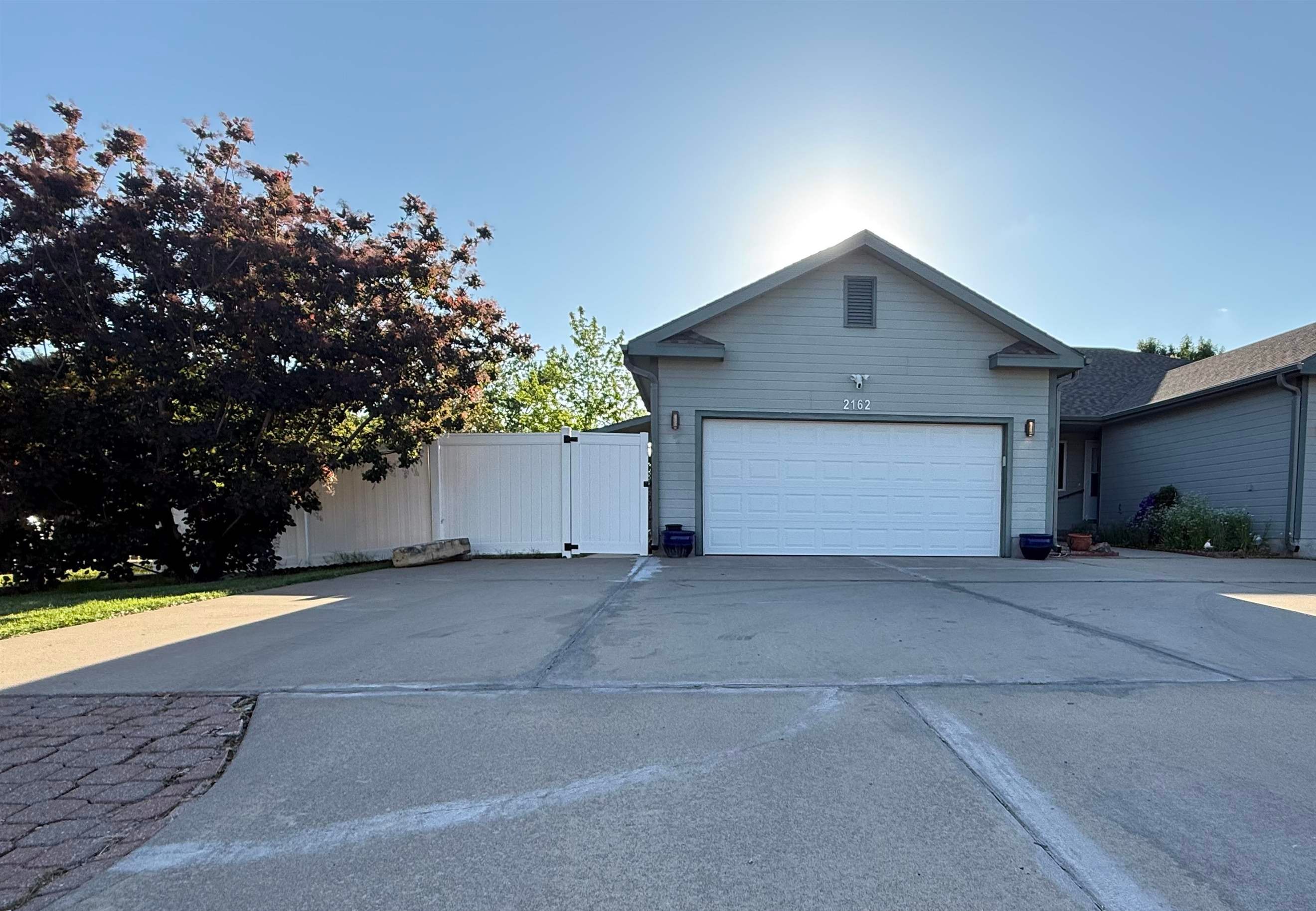 2162 S Ohio St, Salina, Kansas image 1