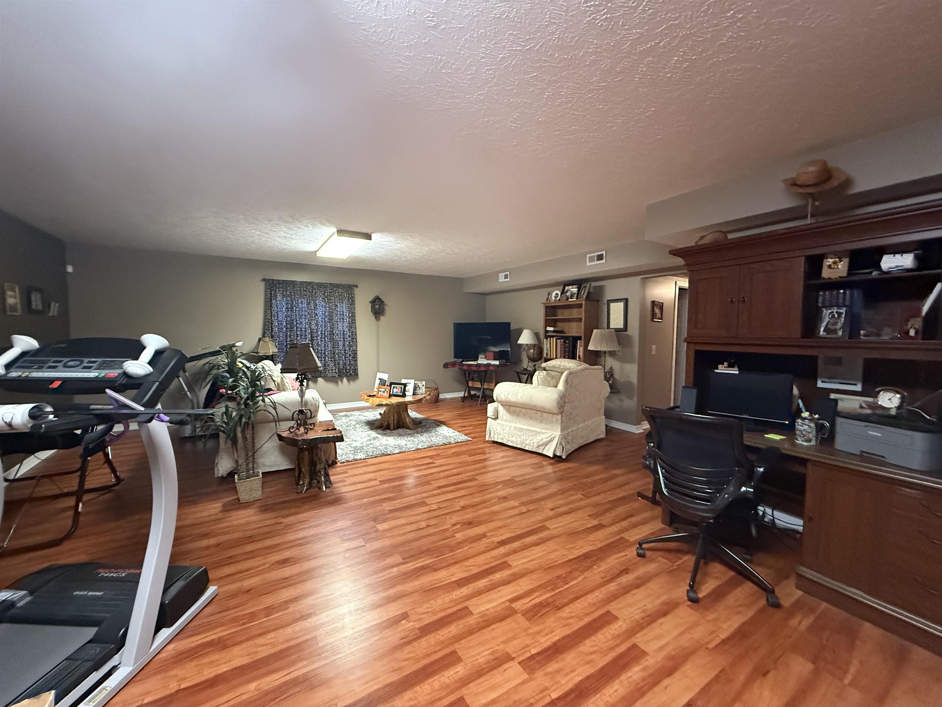 2162 S Ohio St, Salina, Kansas image 19