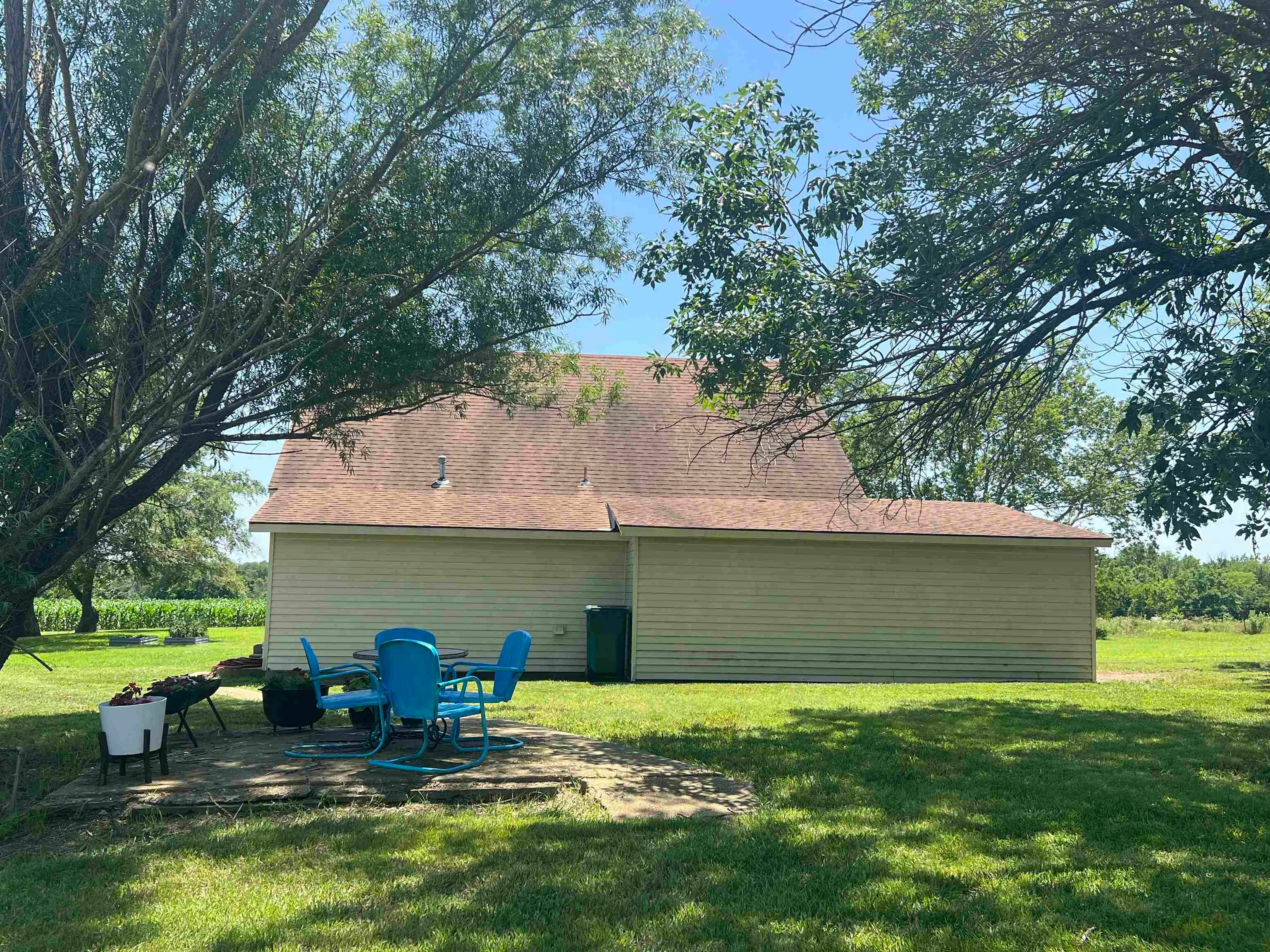 Atlanta, Kansas 67008, United States, 3 Bedrooms Bedrooms, ,1 BathroomBathrooms,Residential,Pending,190534