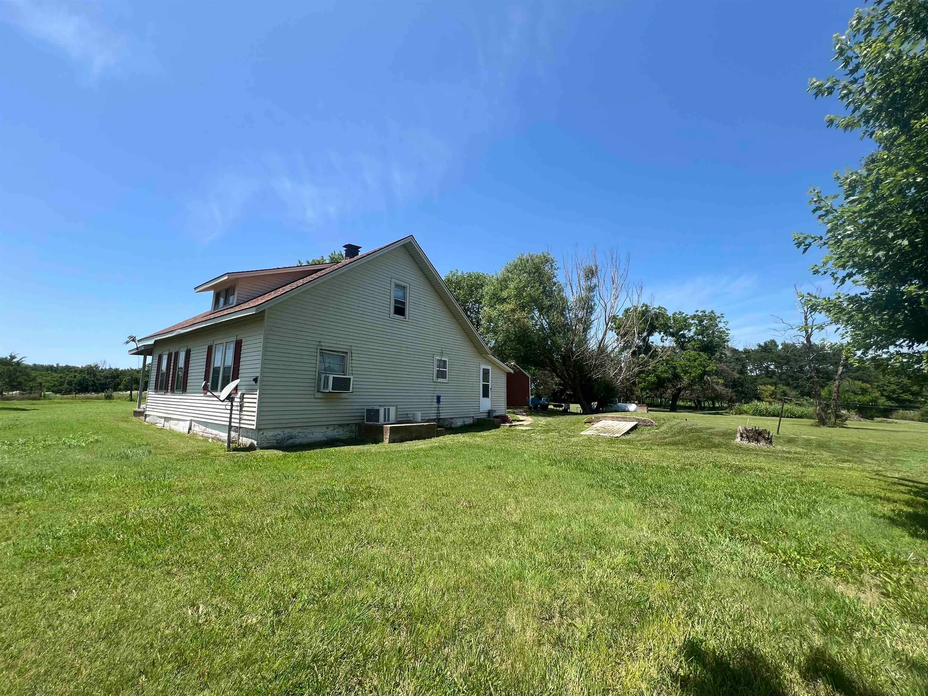 Atlanta, Kansas 67008, United States, 3 Bedrooms Bedrooms, ,1 BathroomBathrooms,Residential,Pending,190534