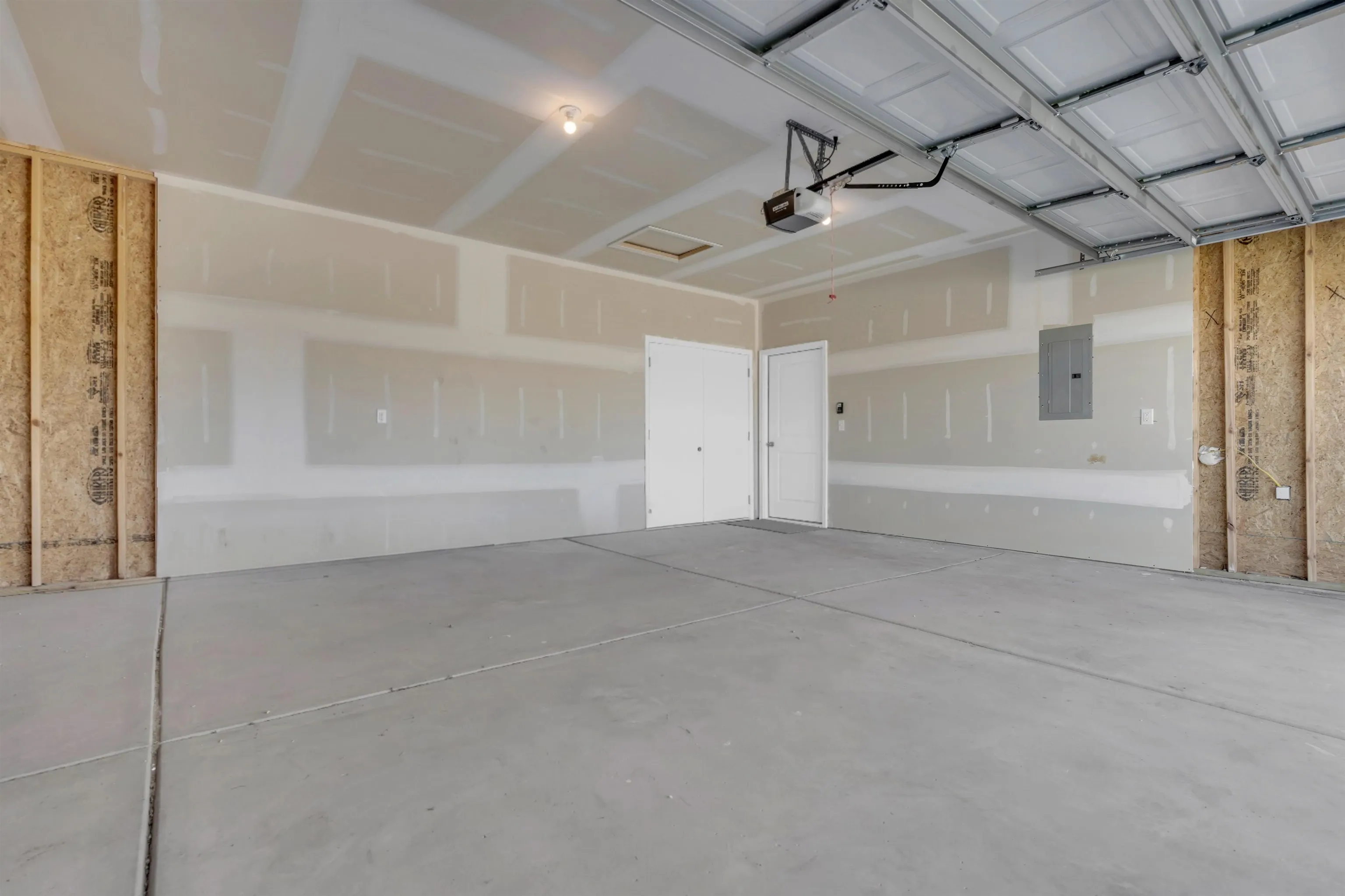 Garden Plain, Kansas 67050, United States, 4 Bedrooms Bedrooms, ,2 BathroomsBathrooms,Residential,Active,47210