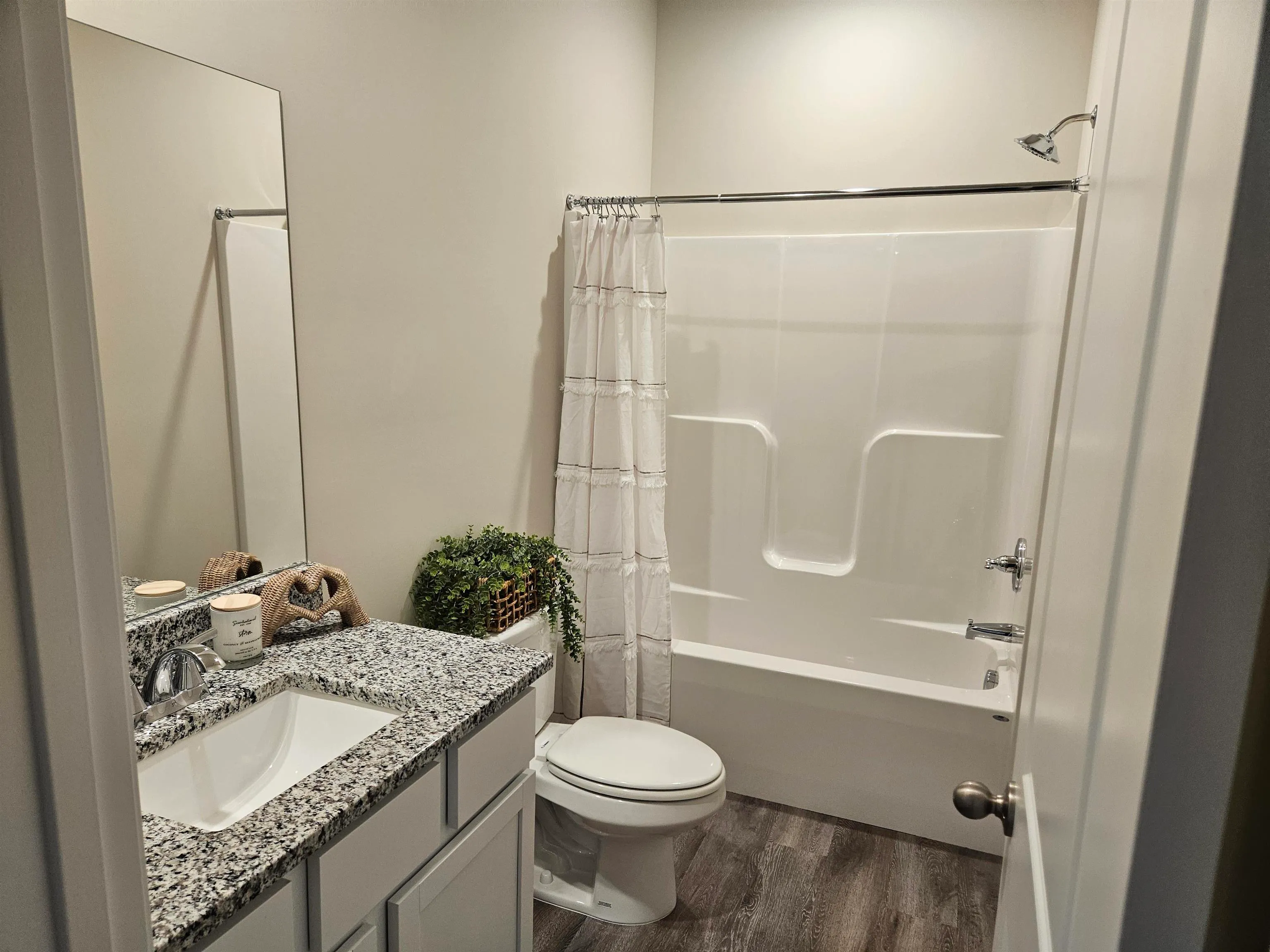 Garden Plain, Kansas 67050, United States, 4 Bedrooms Bedrooms, ,2 BathroomsBathrooms,Residential,Active,47210