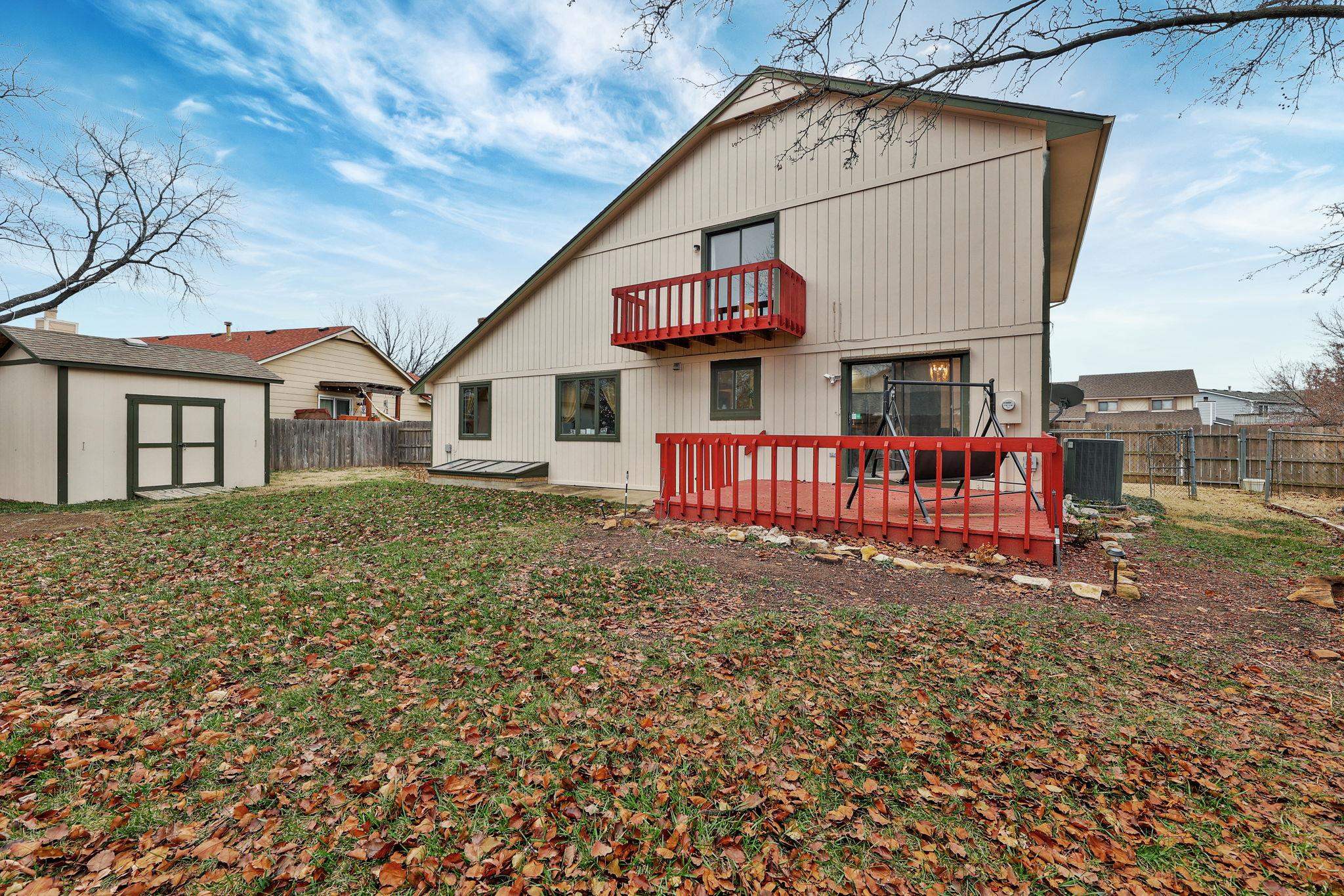 Wichita, Kansas 67207, United States, 3 Bedrooms Bedrooms, ,4 BathroomsBathrooms,Residential,Pending,67511