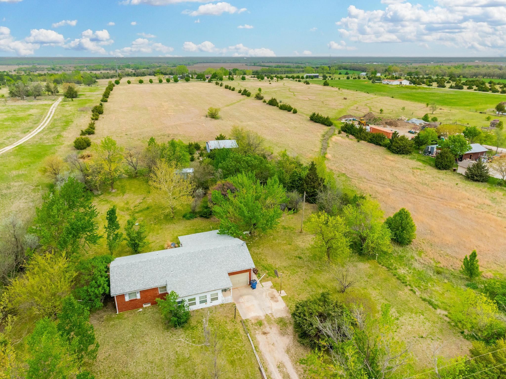 13100 E 53rd St N St, Wichita, Virginia image 1
