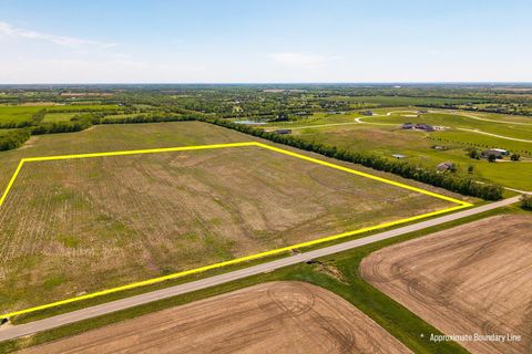 Townhouse For Sale - 31+/- ACRES AT E 47th St. S. & S. 127th St. E<br/> Derby, KS 67037