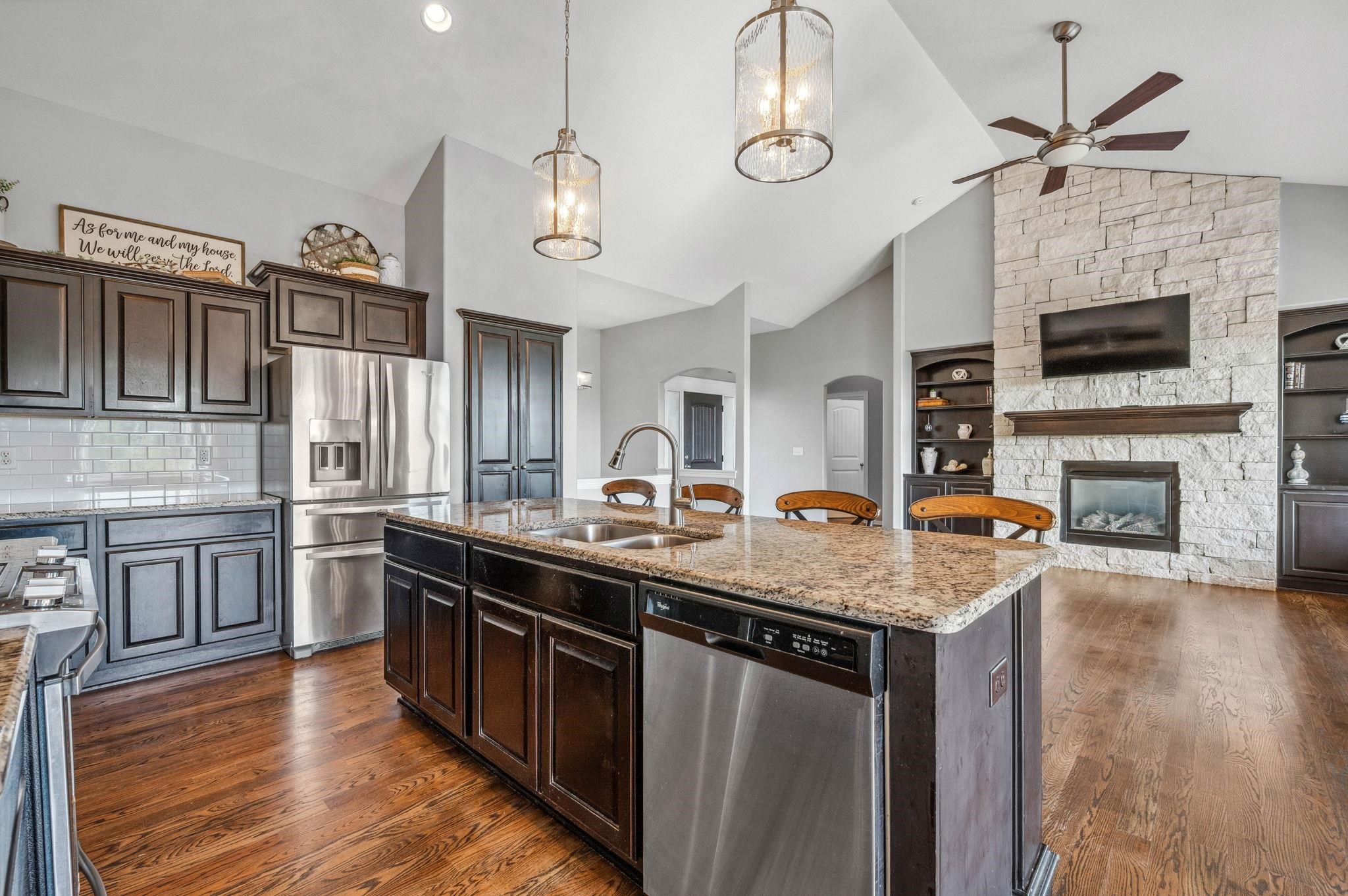 2340 N Lakeview Ct, Andover, Kansas image 8
