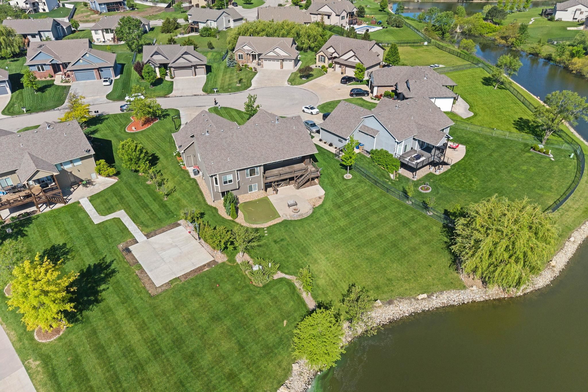 2340 N Lakeview Ct, Andover, Kansas image 32