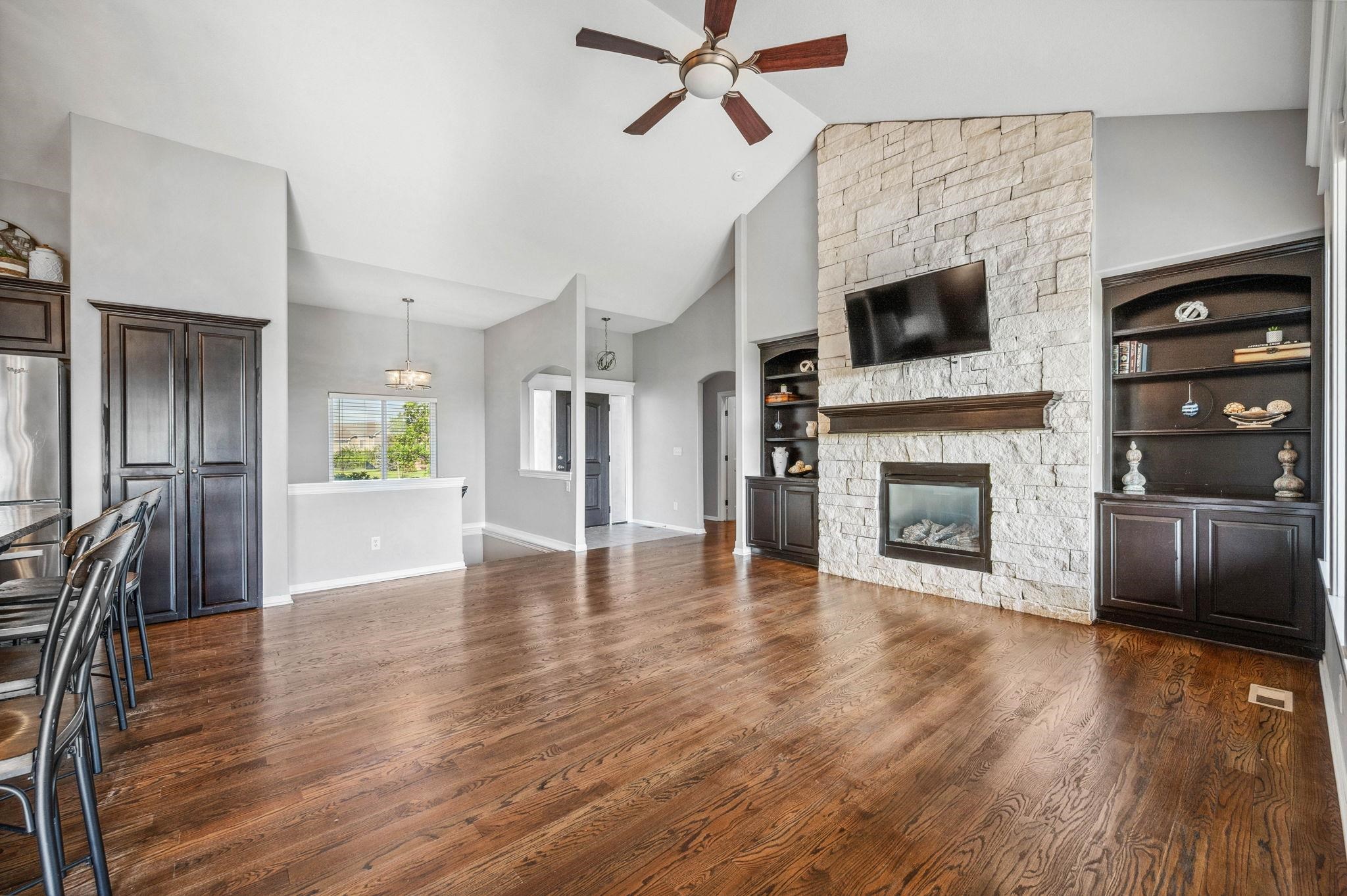 2340 N Lakeview Ct, Andover, Kansas image 3