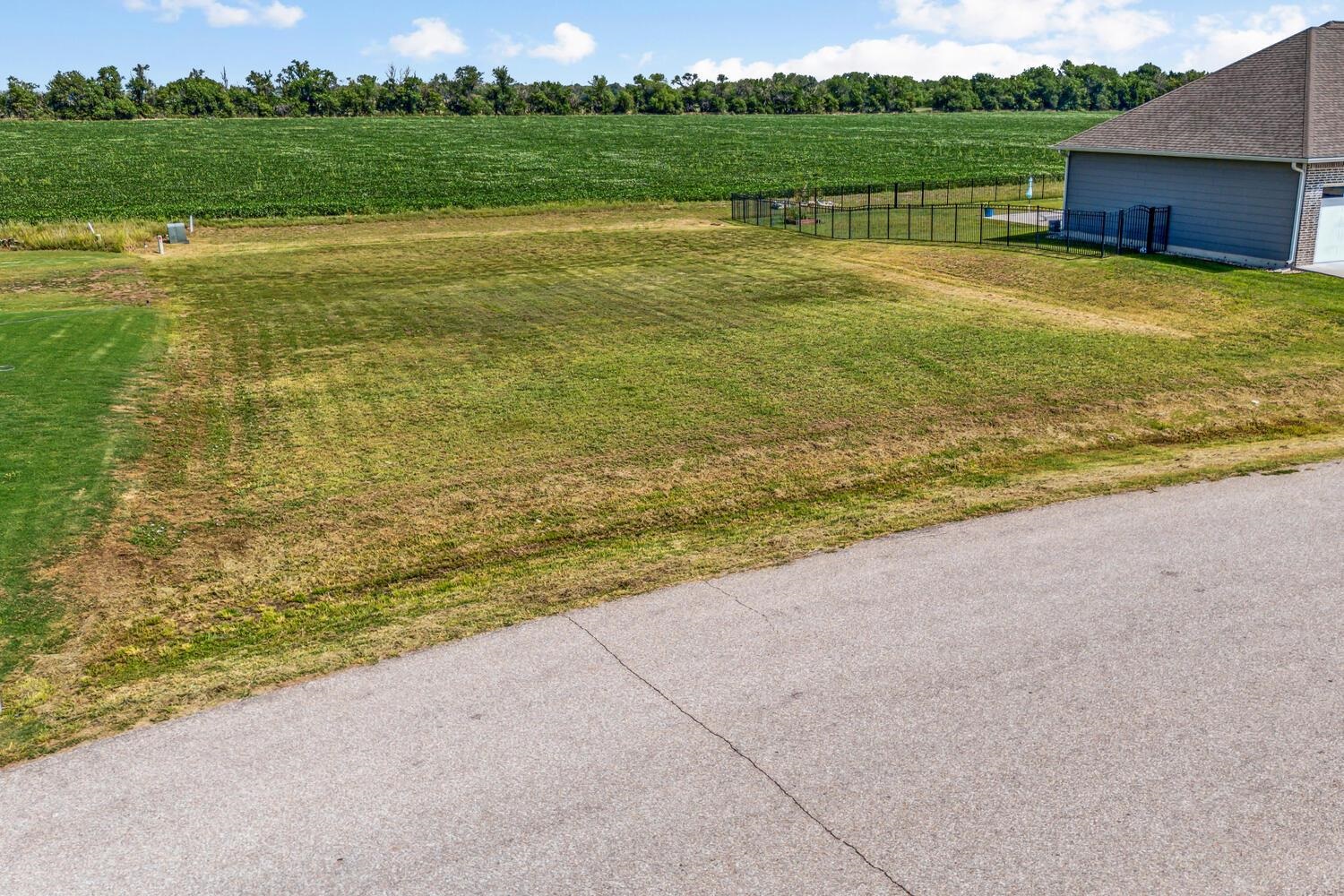 1140 E Bearhill, Valley Center, Kansas image 7