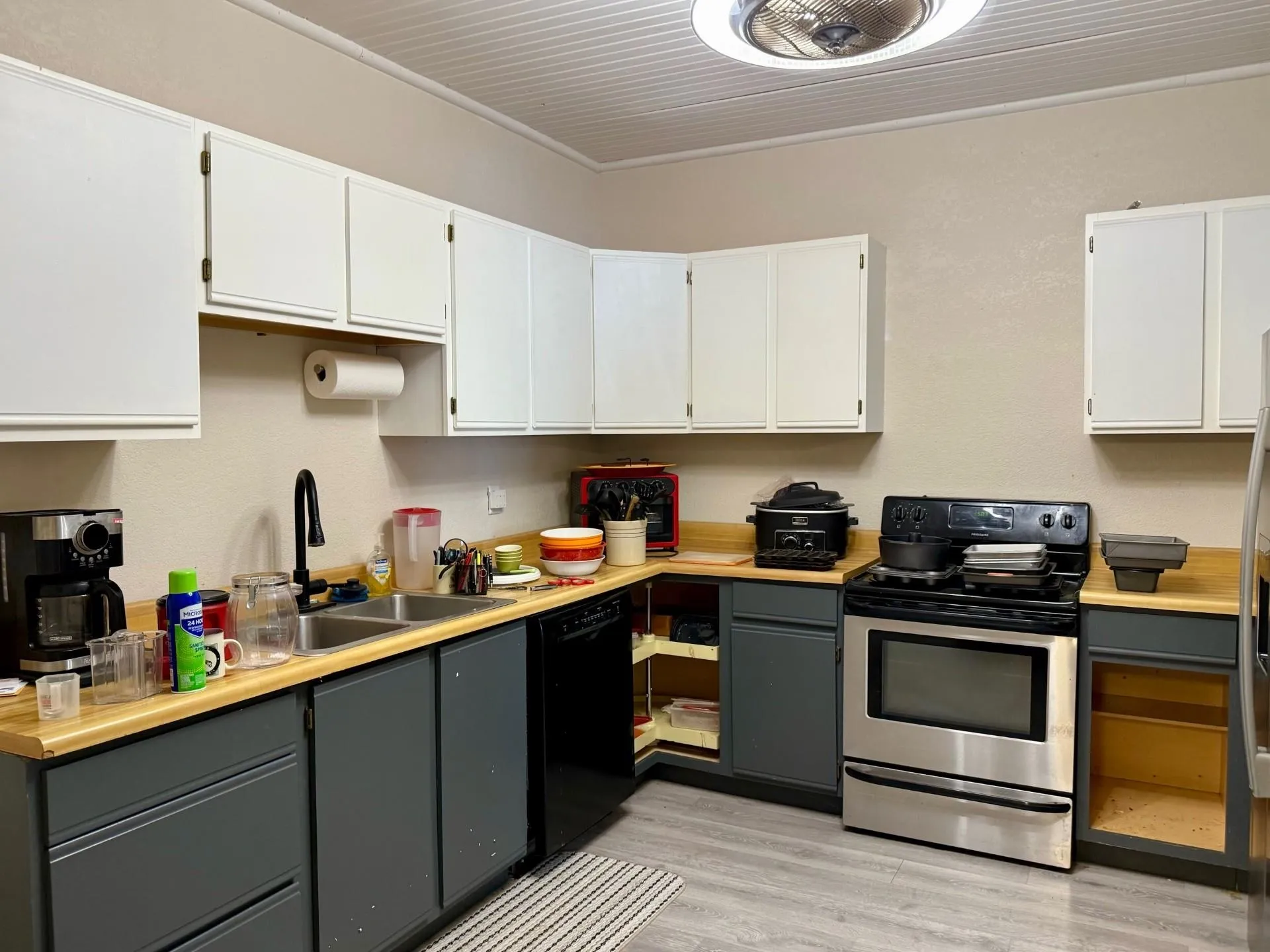 Caldwell, Kansas 67022, United States, 2 Bedrooms Bedrooms, ,1 BathroomBathrooms,Residential,Active,145452