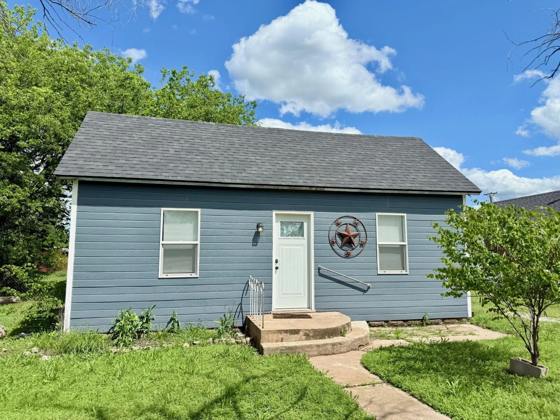 Caldwell, Kansas 67022, United States, 2 Bedrooms Bedrooms, ,1 BathroomBathrooms,Residential,Active,145452