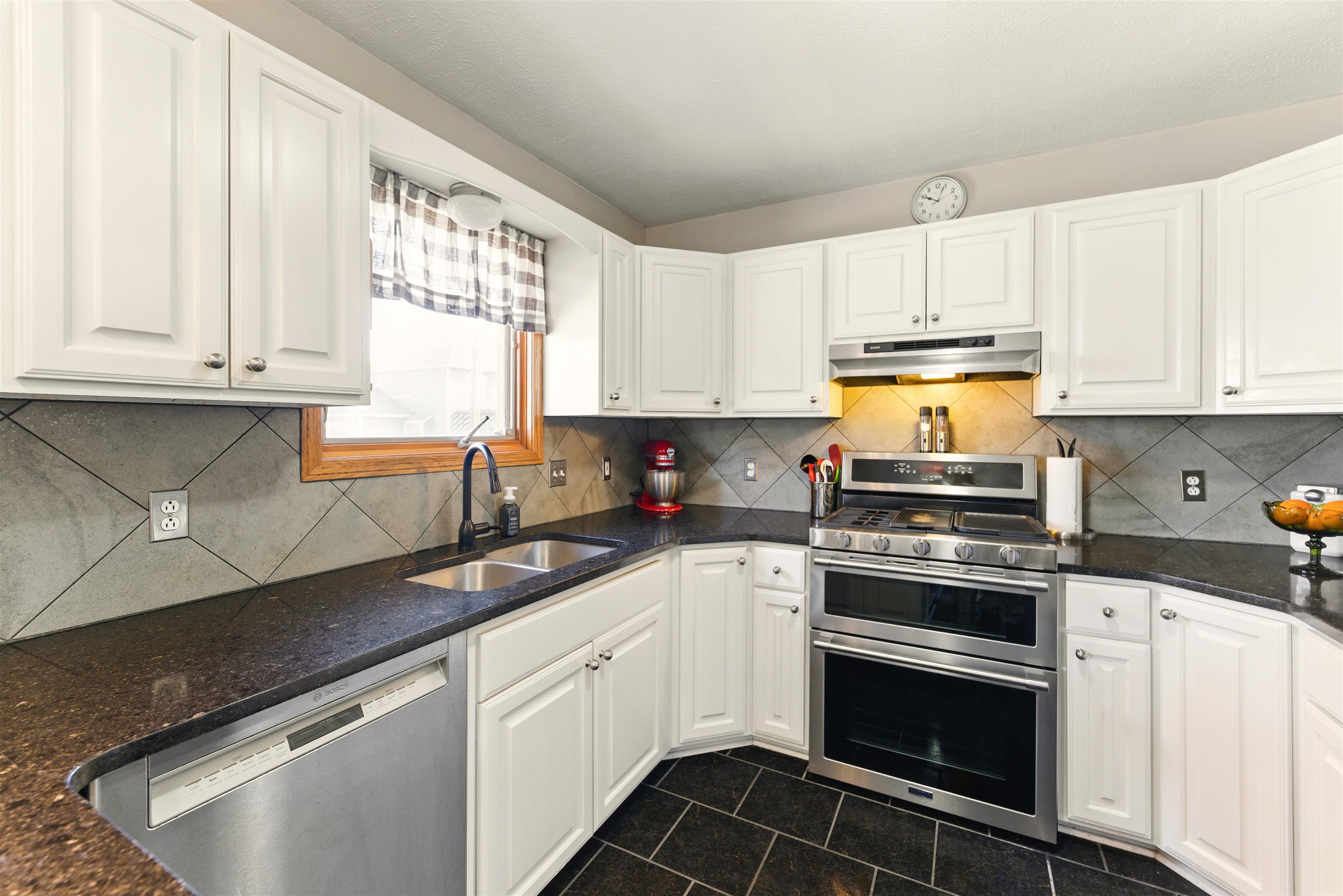 2121 Pheasant Ln, Salina, Kansas image 10