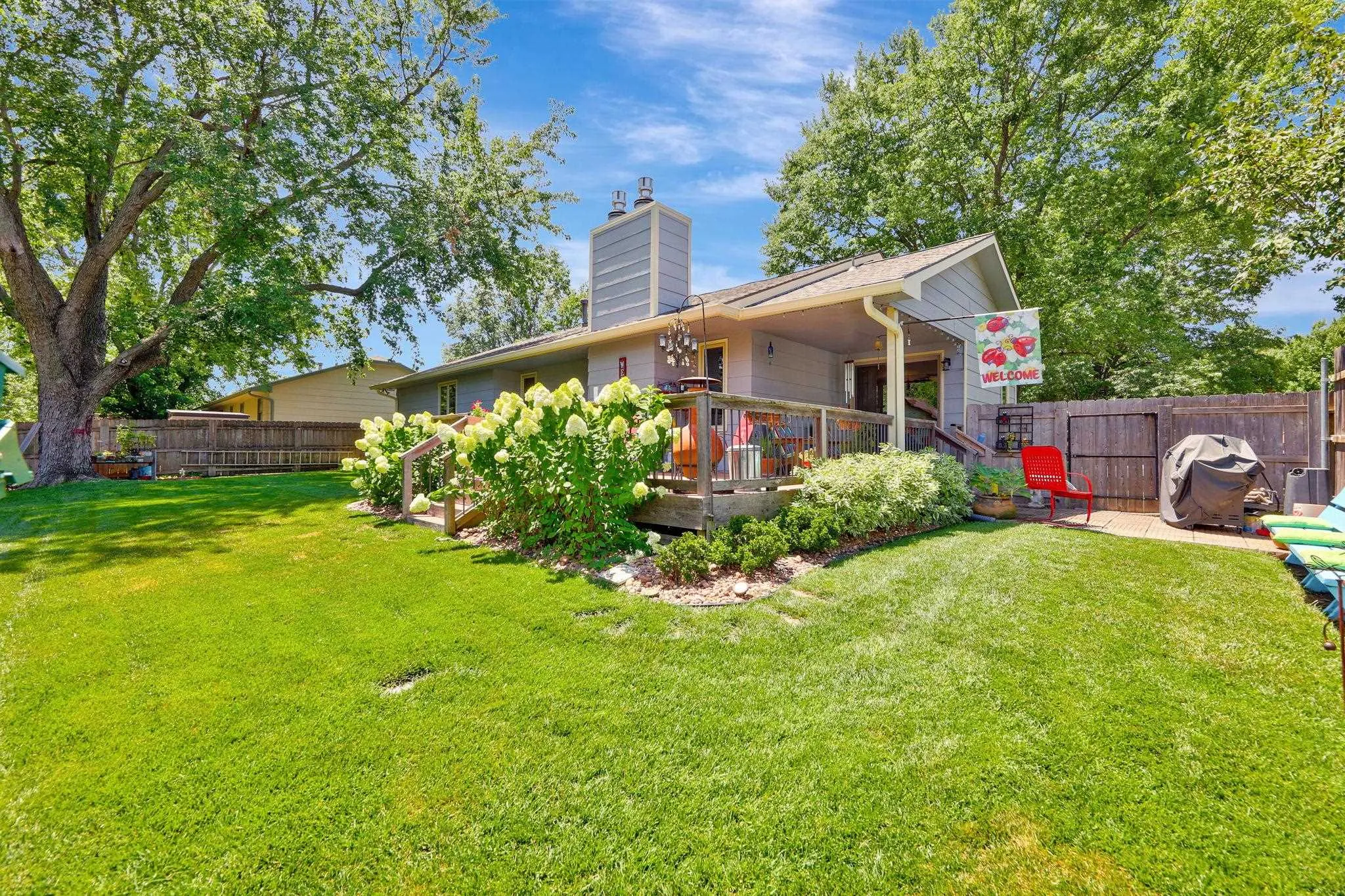 Wichita, Kansas 67212, United States, 4 Bedrooms Bedrooms, ,3 BathroomsBathrooms,Residential,Active,177355