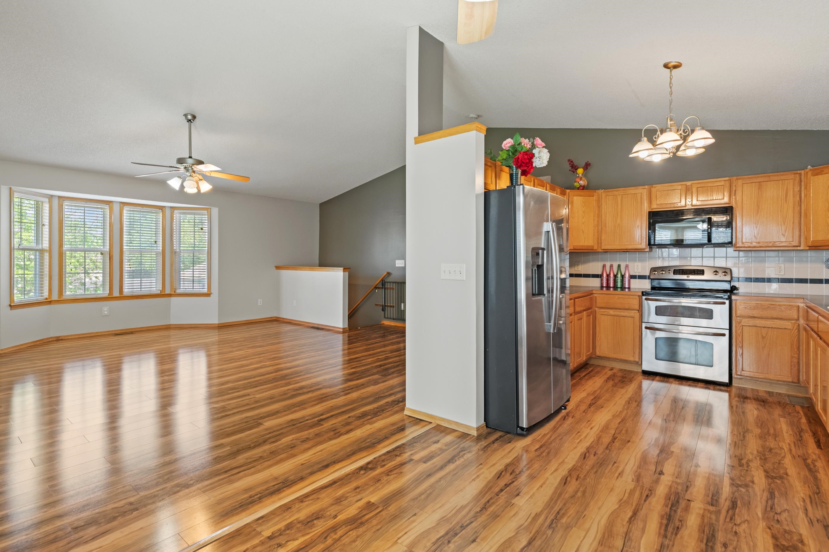 2012 S Crestline St, Wichita, Virginia image 6