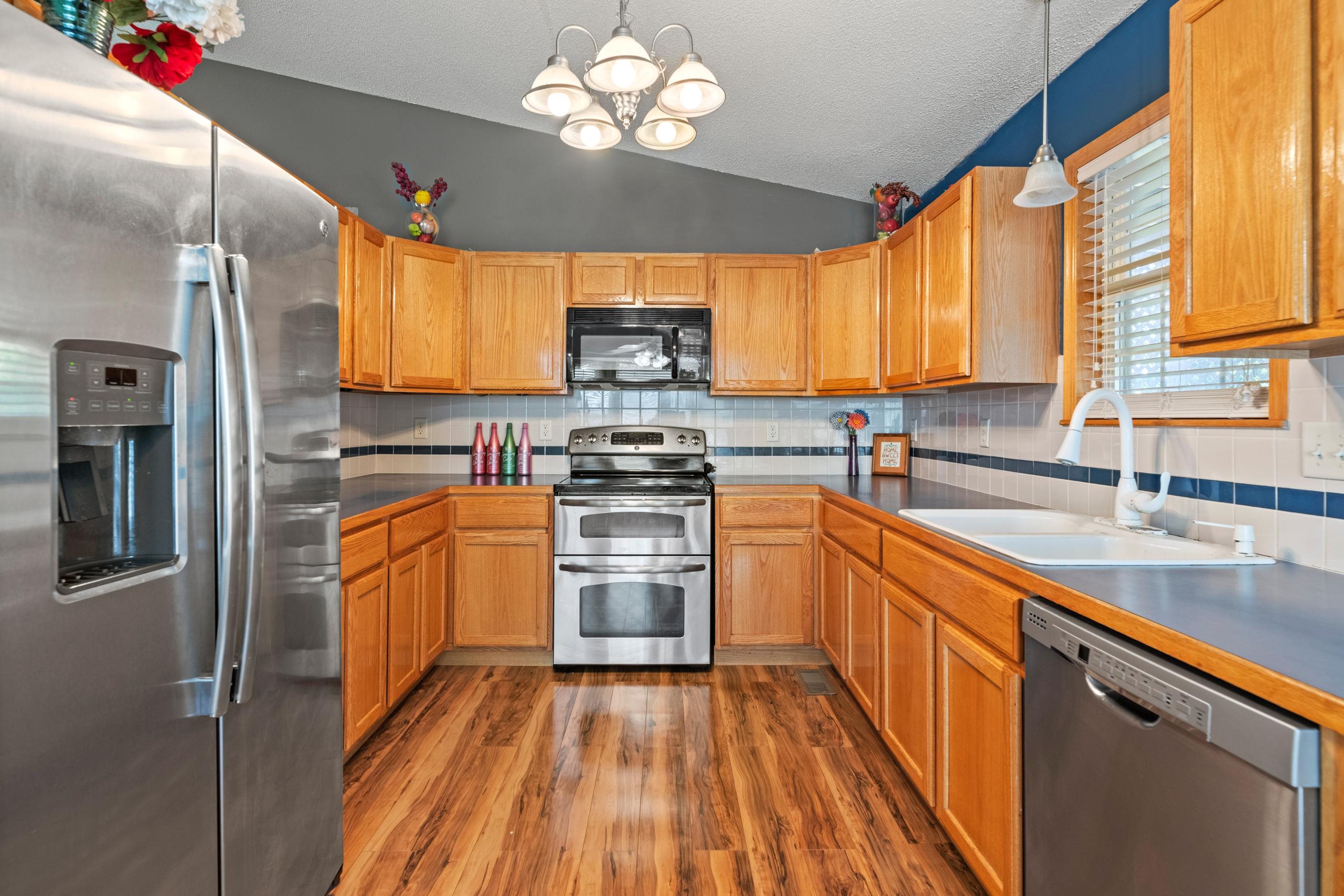 2012 S Crestline St, Wichita, Virginia image 7