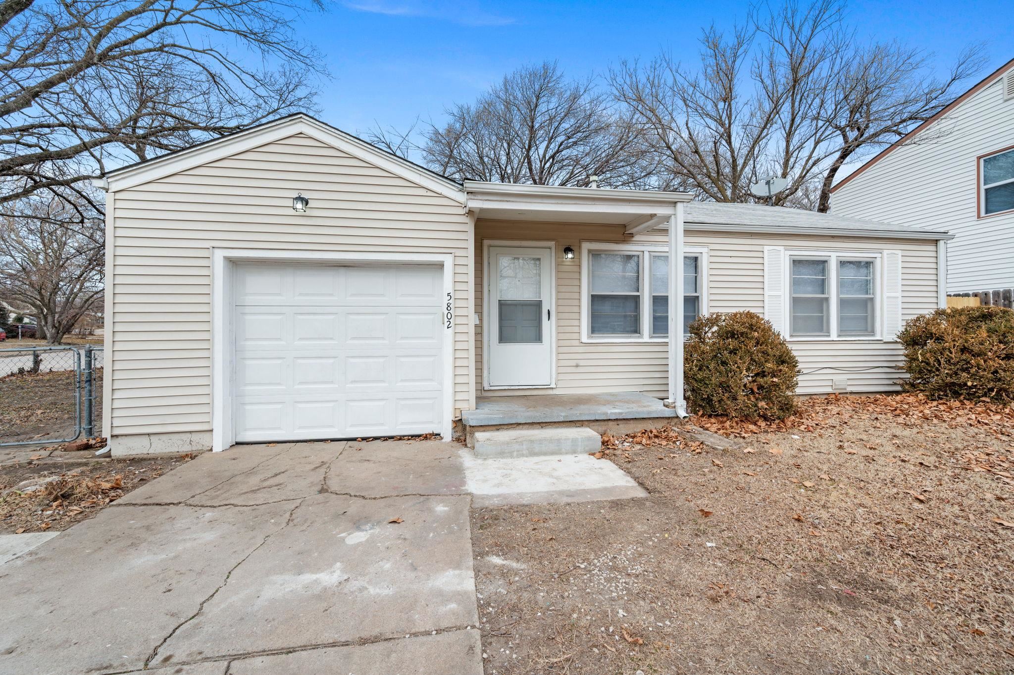 5802 E Skinner St, Wichita, Kansas image 3