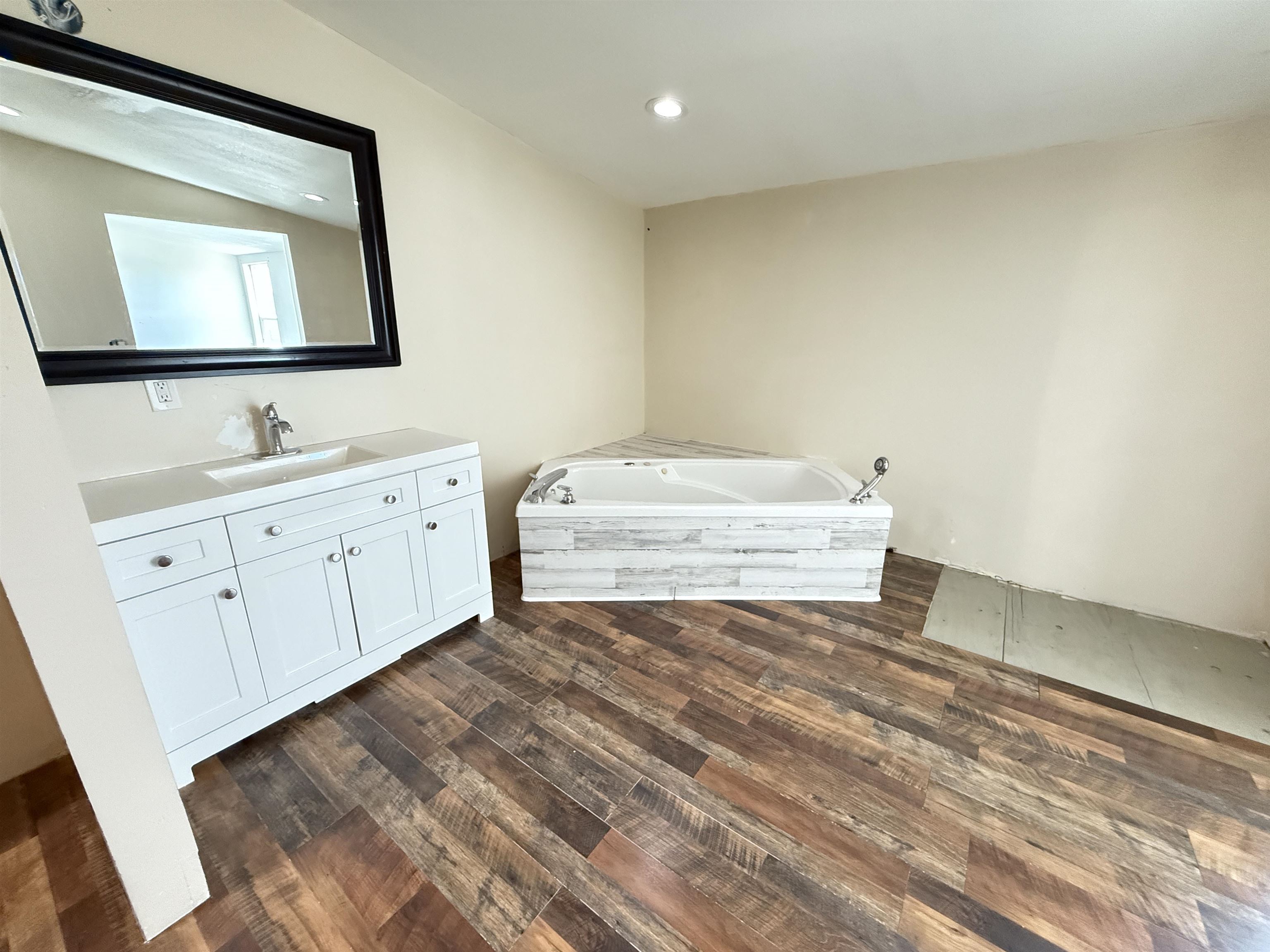 13876 SW Haverhill Rd, Augusta, Kansas image 13