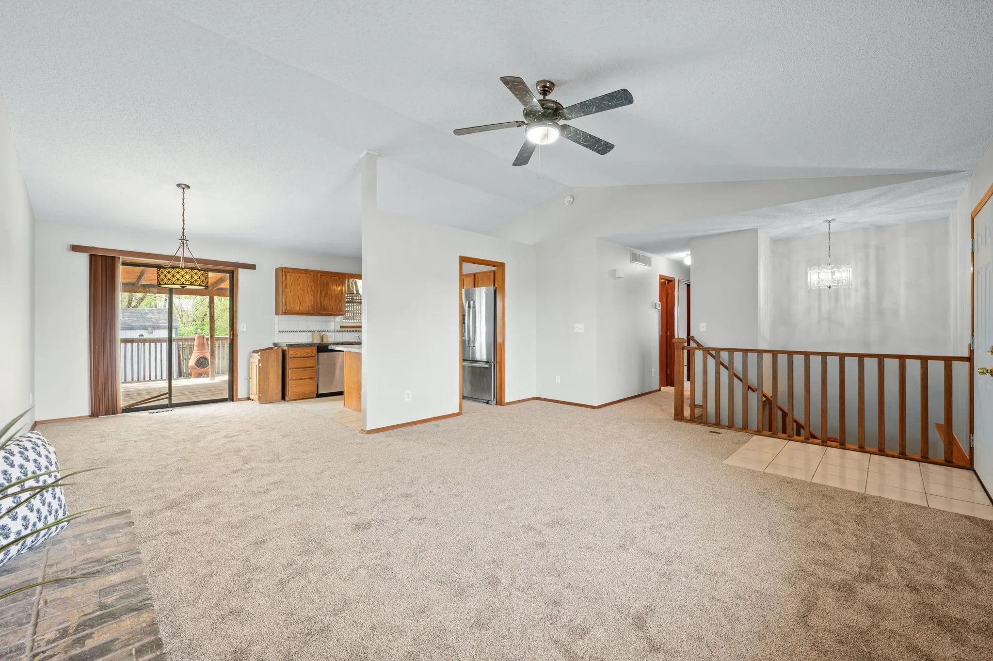 Wichita, Kansas 67217, United States, 3 Bedrooms Bedrooms, ,2 BathroomsBathrooms,Residential,Pending,109288