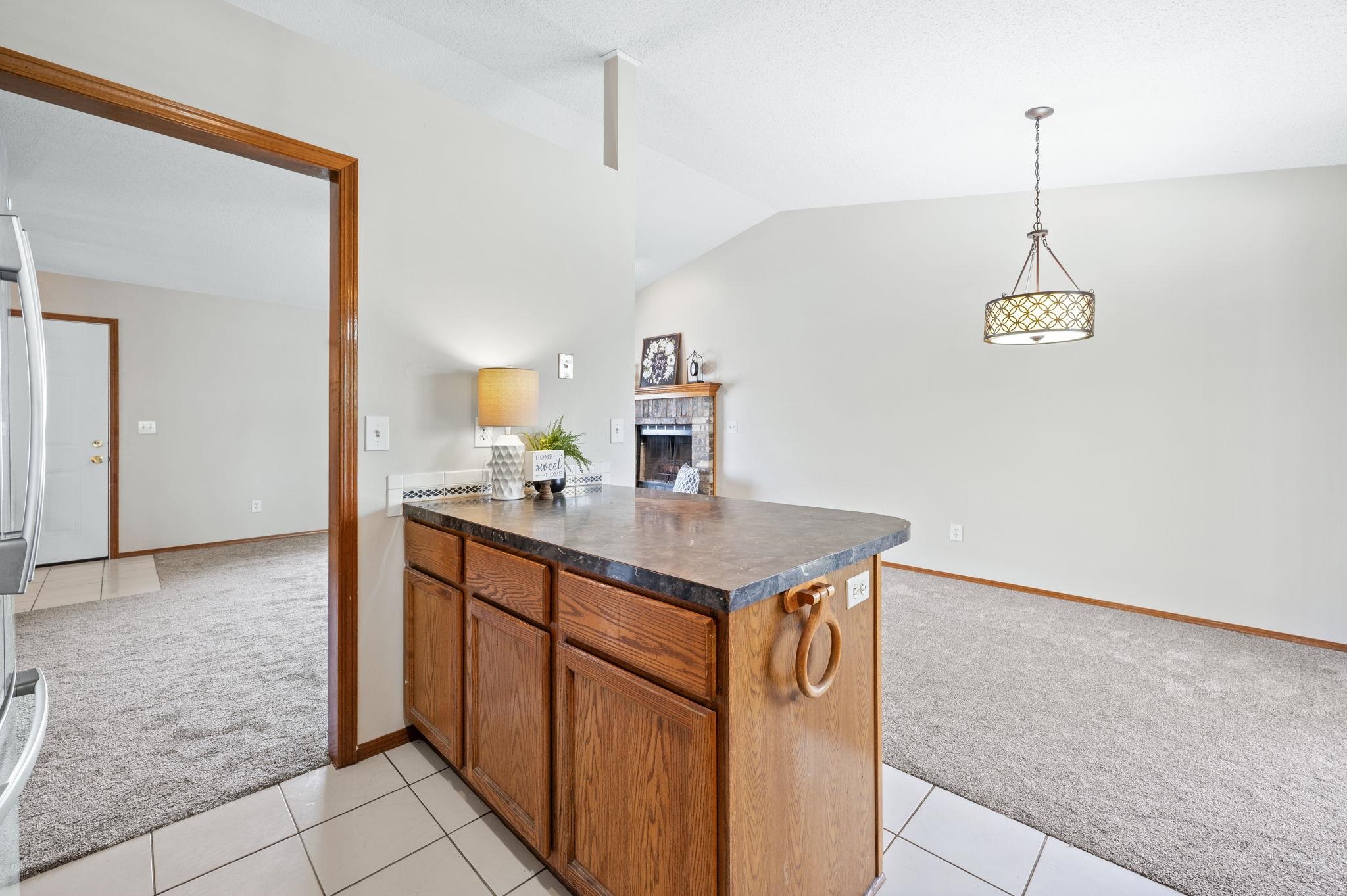 5331 S Stoneborough St, Wichita, Kansas image 12