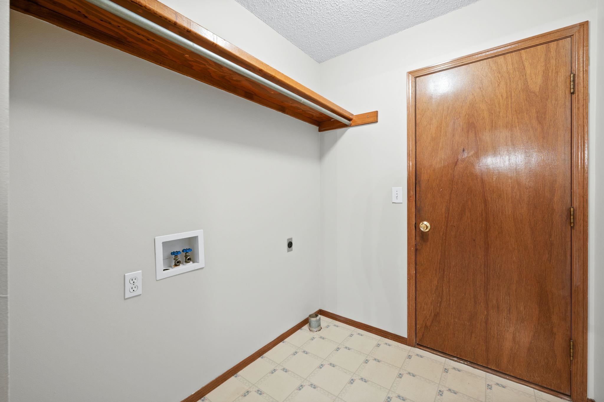 5331 S Stoneborough St, Wichita, Kansas image 19