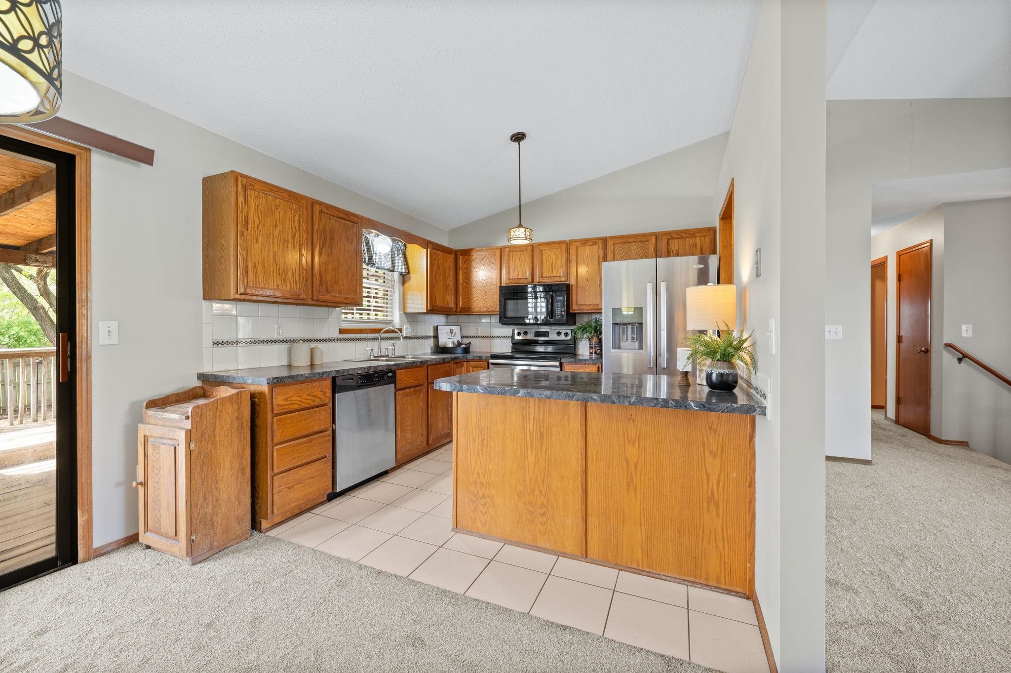 5331 S Stoneborough St, Wichita, Kansas image 9