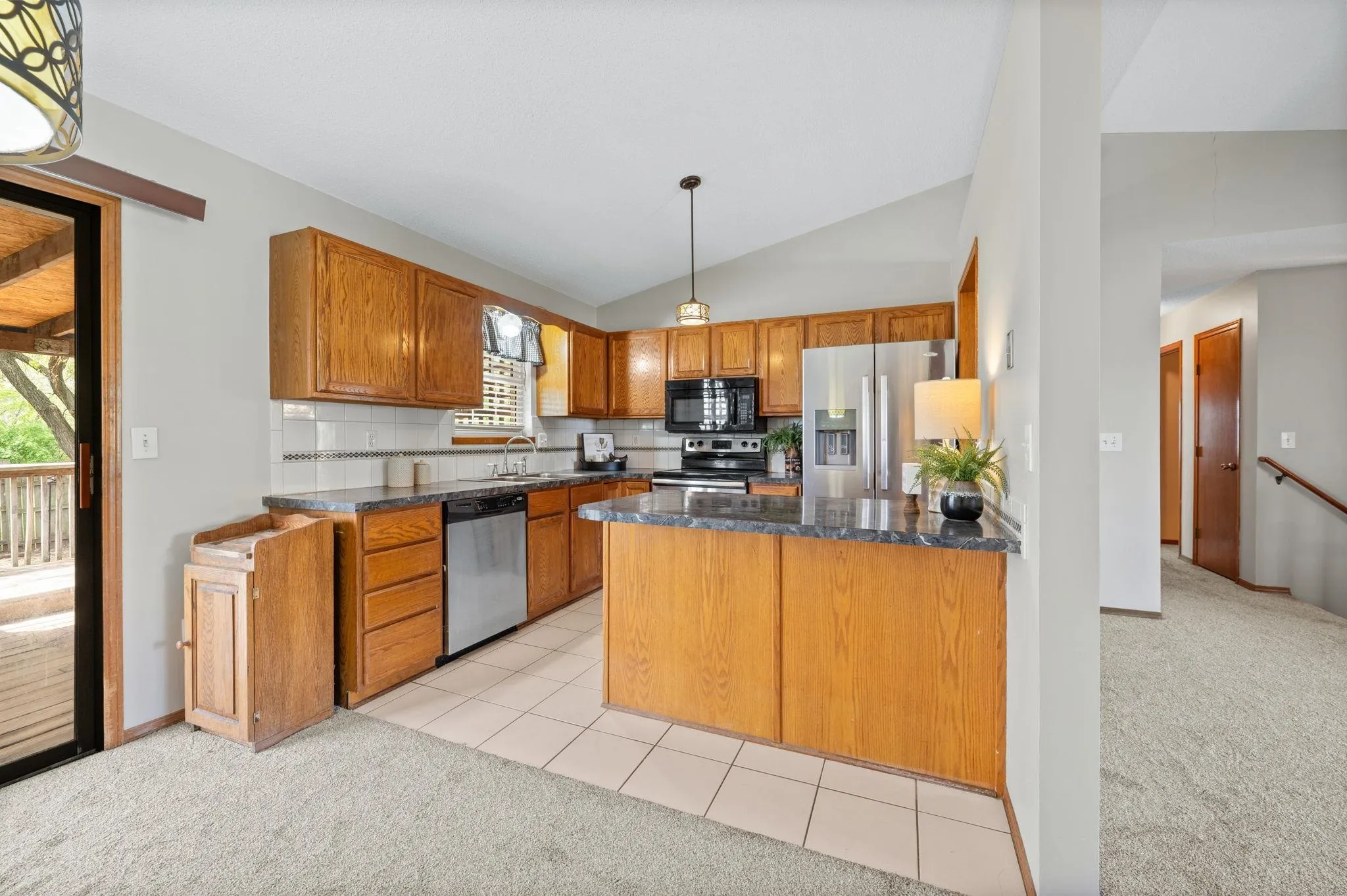 Wichita, Kansas 67217, United States, 3 Bedrooms Bedrooms, ,2 BathroomsBathrooms,Residential,Pending,109288