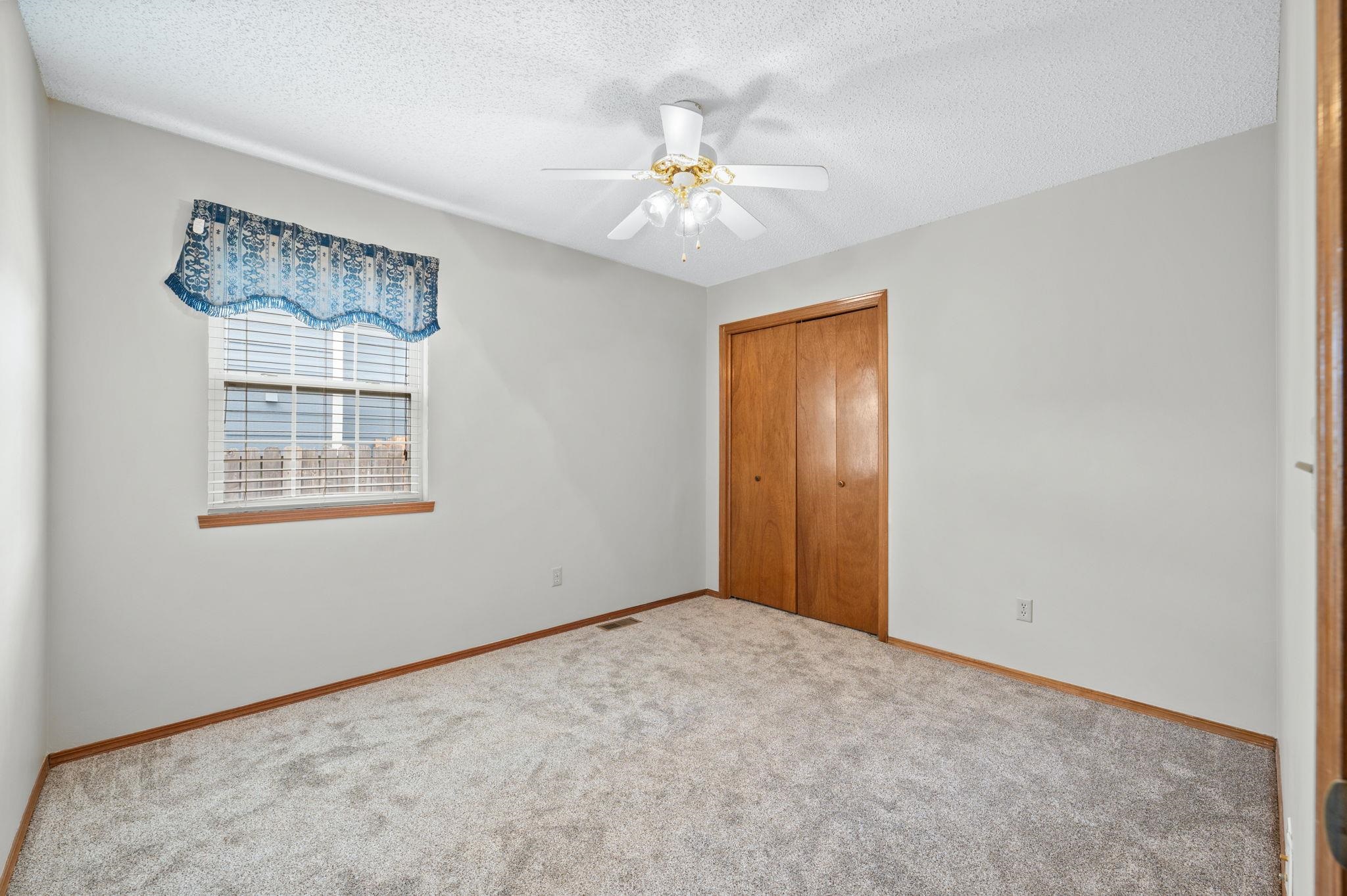 5331 S Stoneborough St, Wichita, Kansas image 17