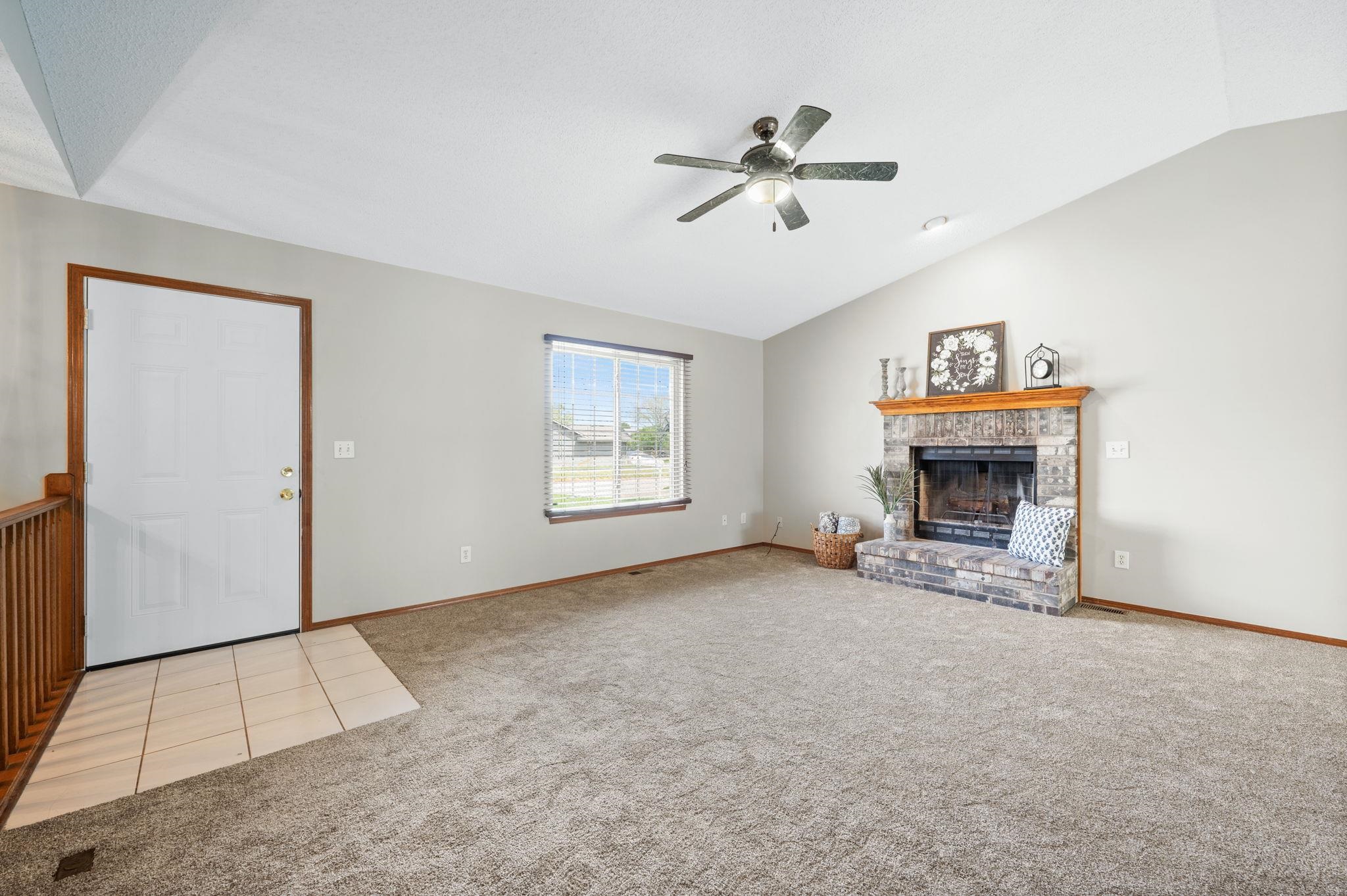 5331 S Stoneborough St, Wichita, Kansas image 5