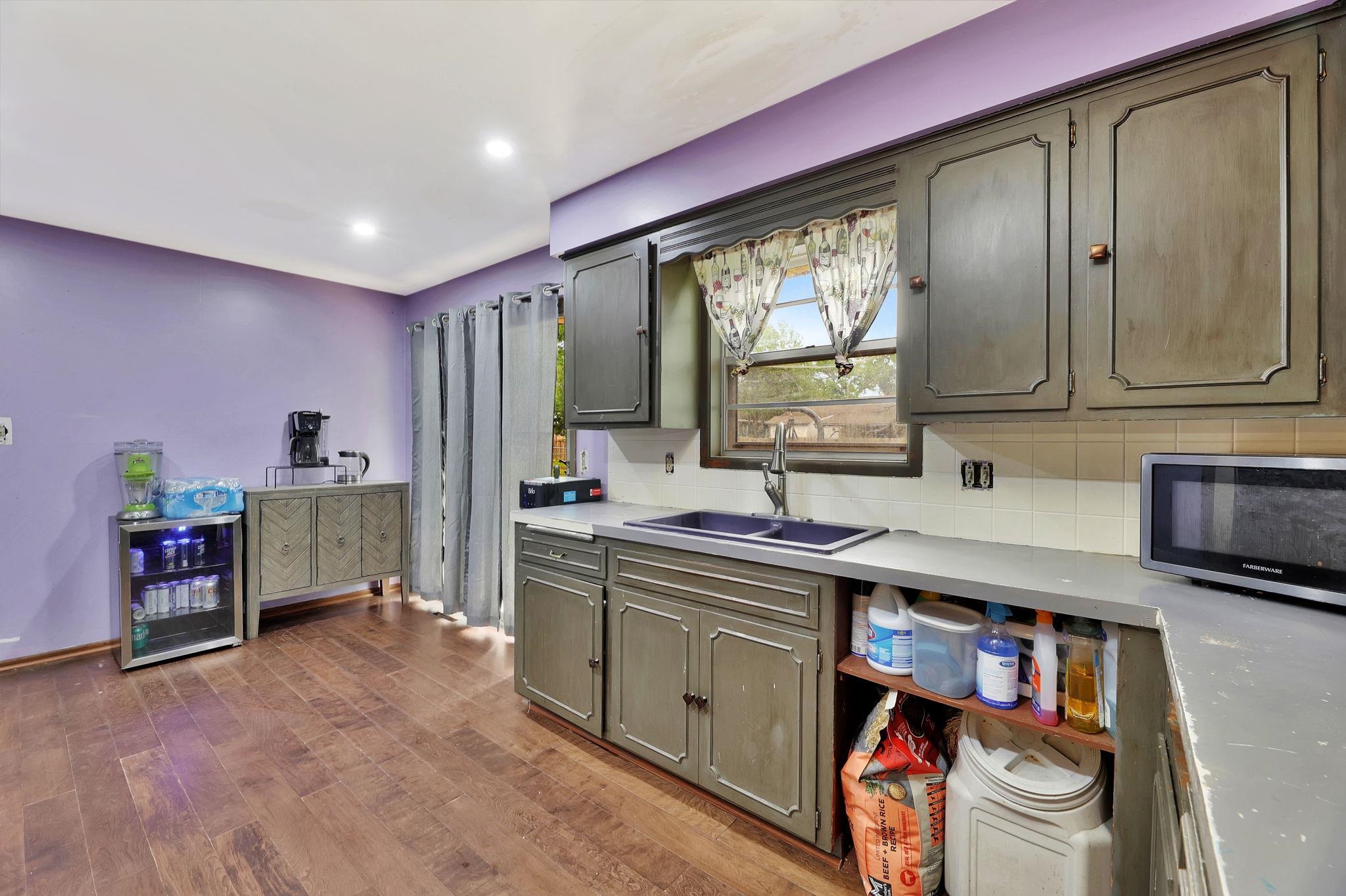 1136 S Apache Dr, Wichita, Virginia image 6