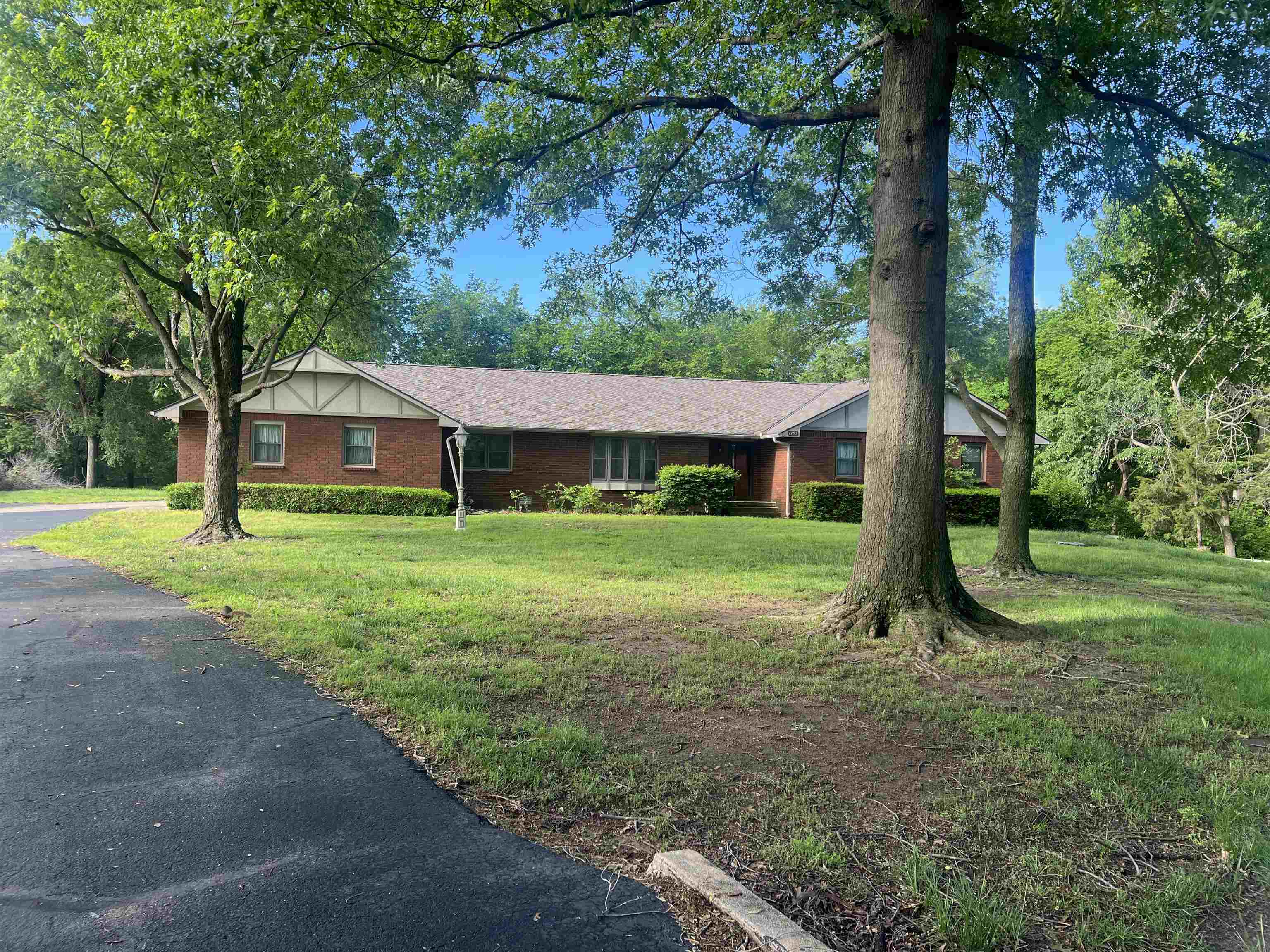 1705 Estates Drive, Arkansas City, Virginia image 1