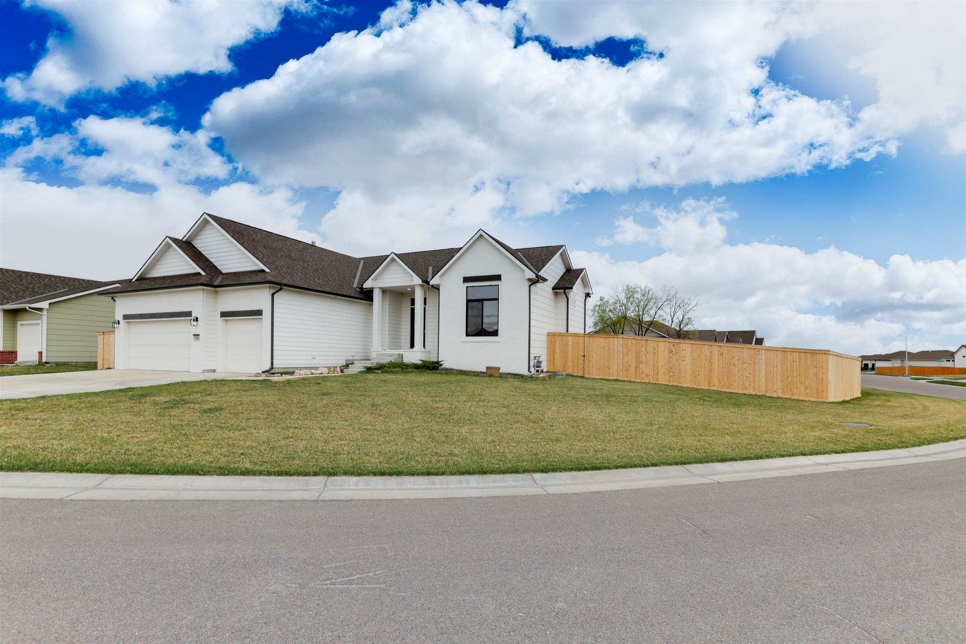 2502 N Bluestone, Andover, Kansas image 4