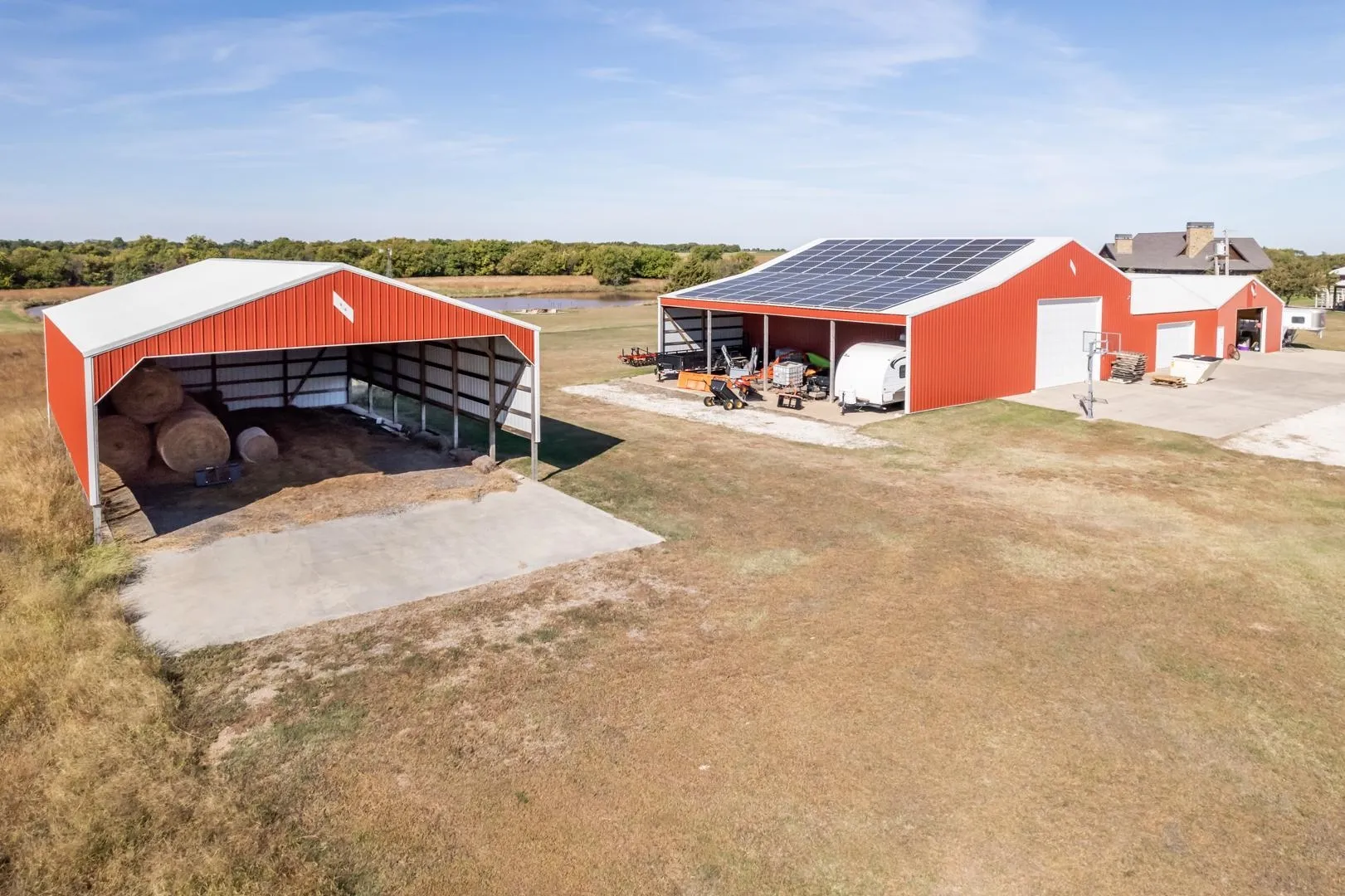 Milton, Kansas 67106, United States, 6 Bedrooms Bedrooms, ,7 BathroomsBathrooms,Residential,Active,133799