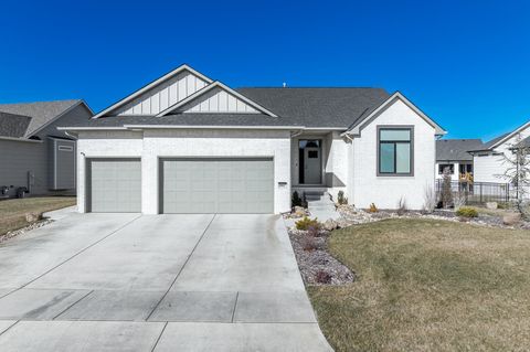 Homes For Sale - 4961 N Emerald Ct<br/> Maize, KS 67101