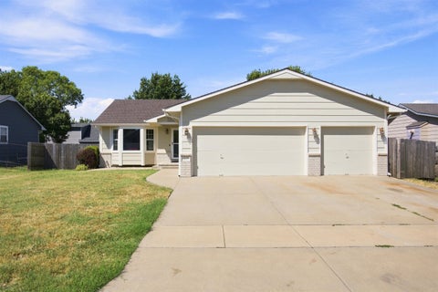 Homes For Sale - 1827 S Brandon St<br/> Sedgwick County, Wichita, KS 67207